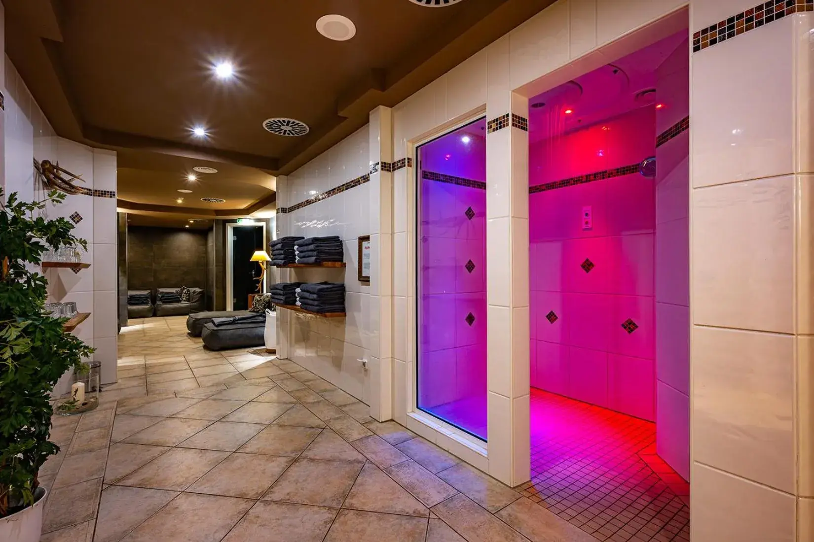 Spa and wellness centre/facilities in Schloss Hotel Holzrichter Spa and wellness centre/facilities in Schloss Hotel Holzrichter