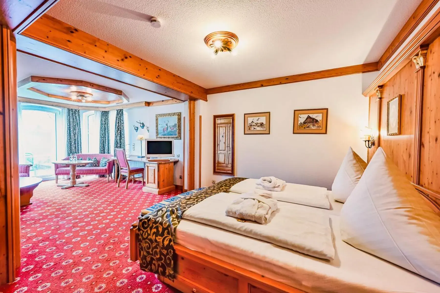 Photo of the whole room, Bed in Schloss Hotel Holzrichter Photo of the whole room, Bed in Schloss Hotel Holzrichter