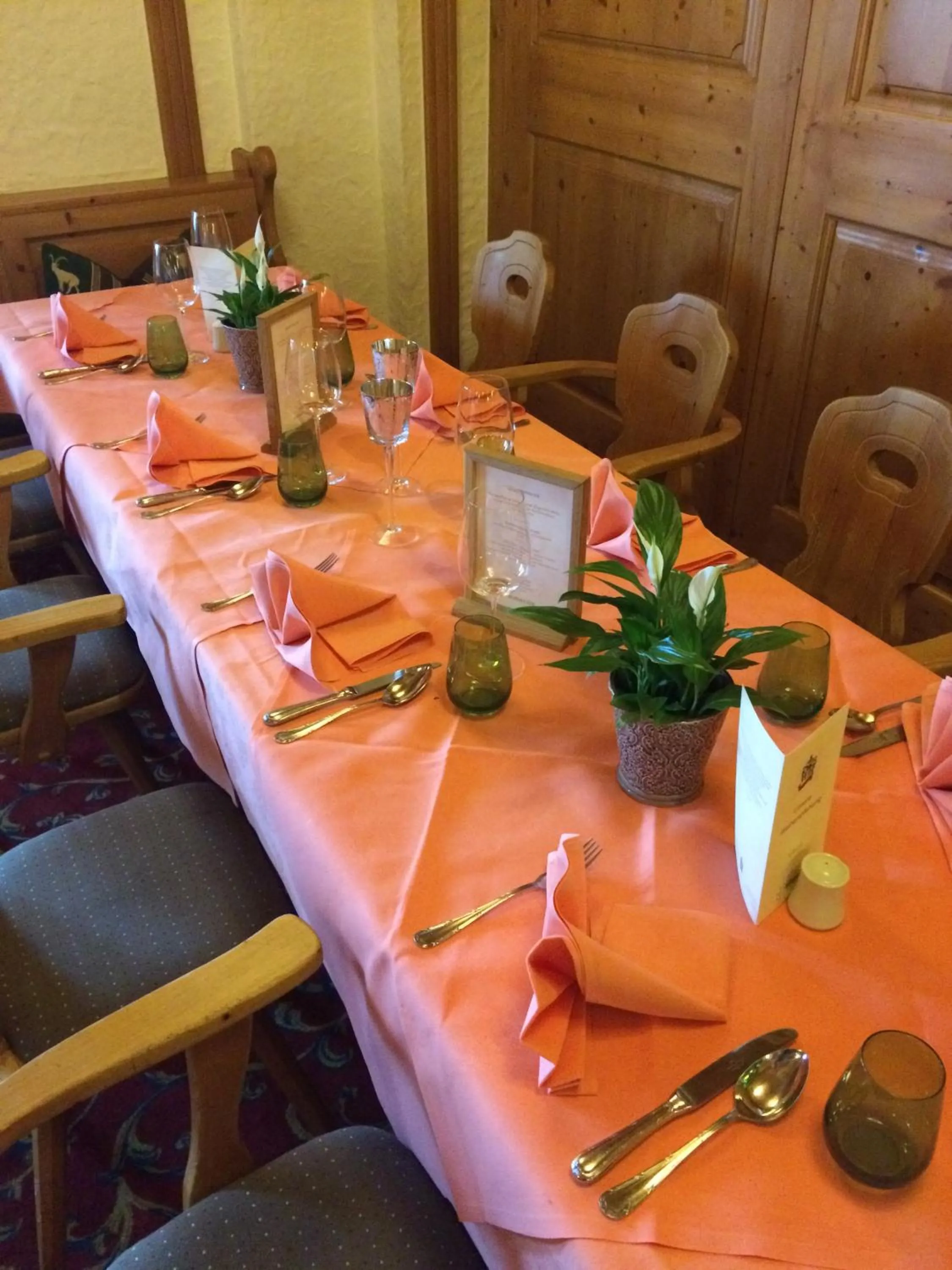 Restaurant/places to eat in Schloss Hotel Holzrichter