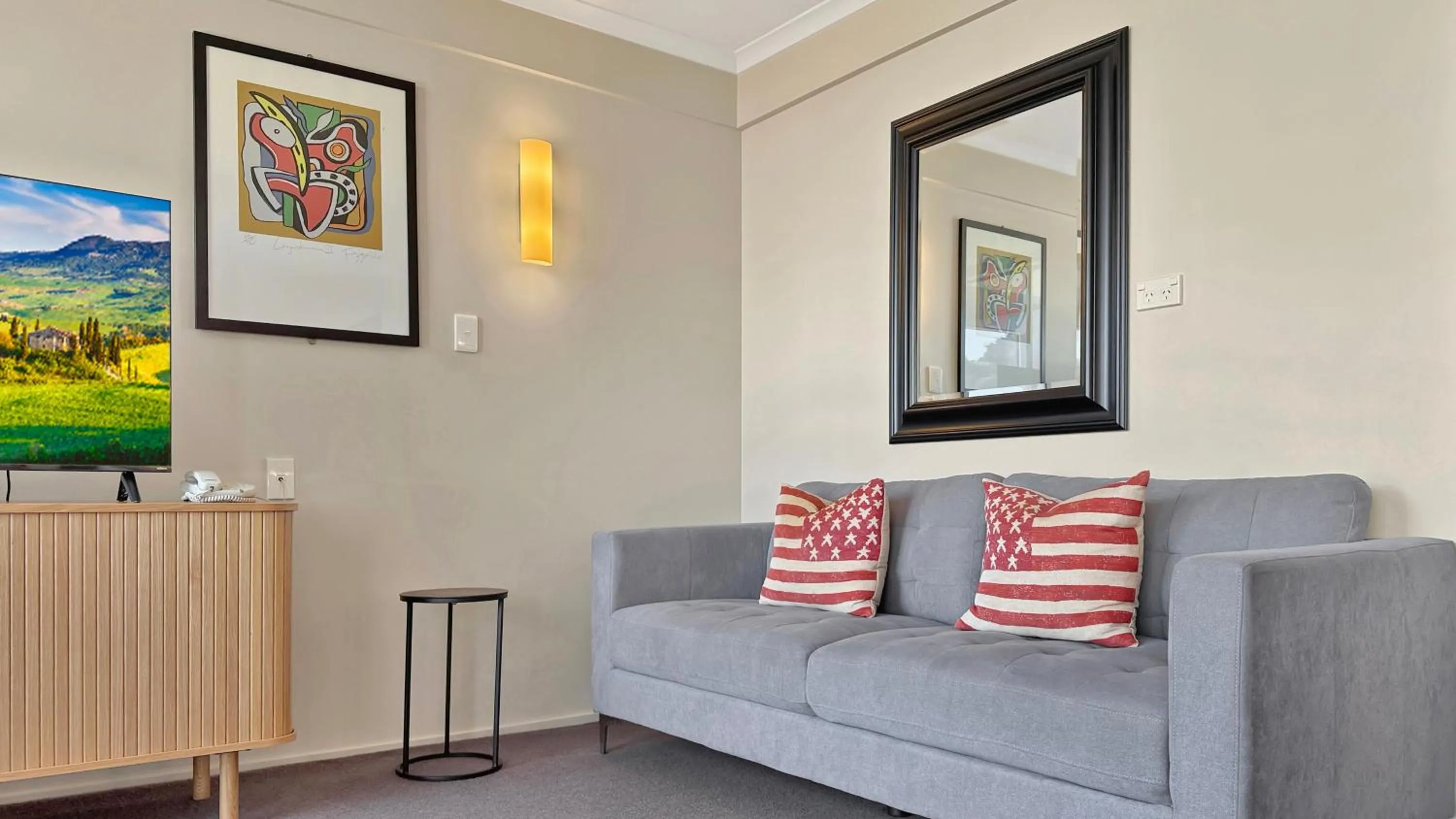 Seating area in expressotel