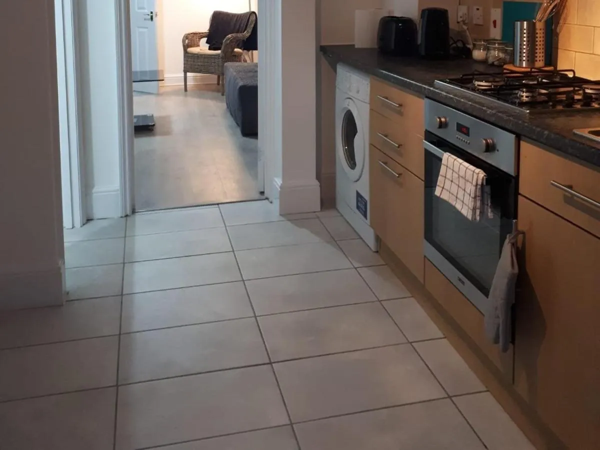 Dining area in Marble Apartments Broadway Two