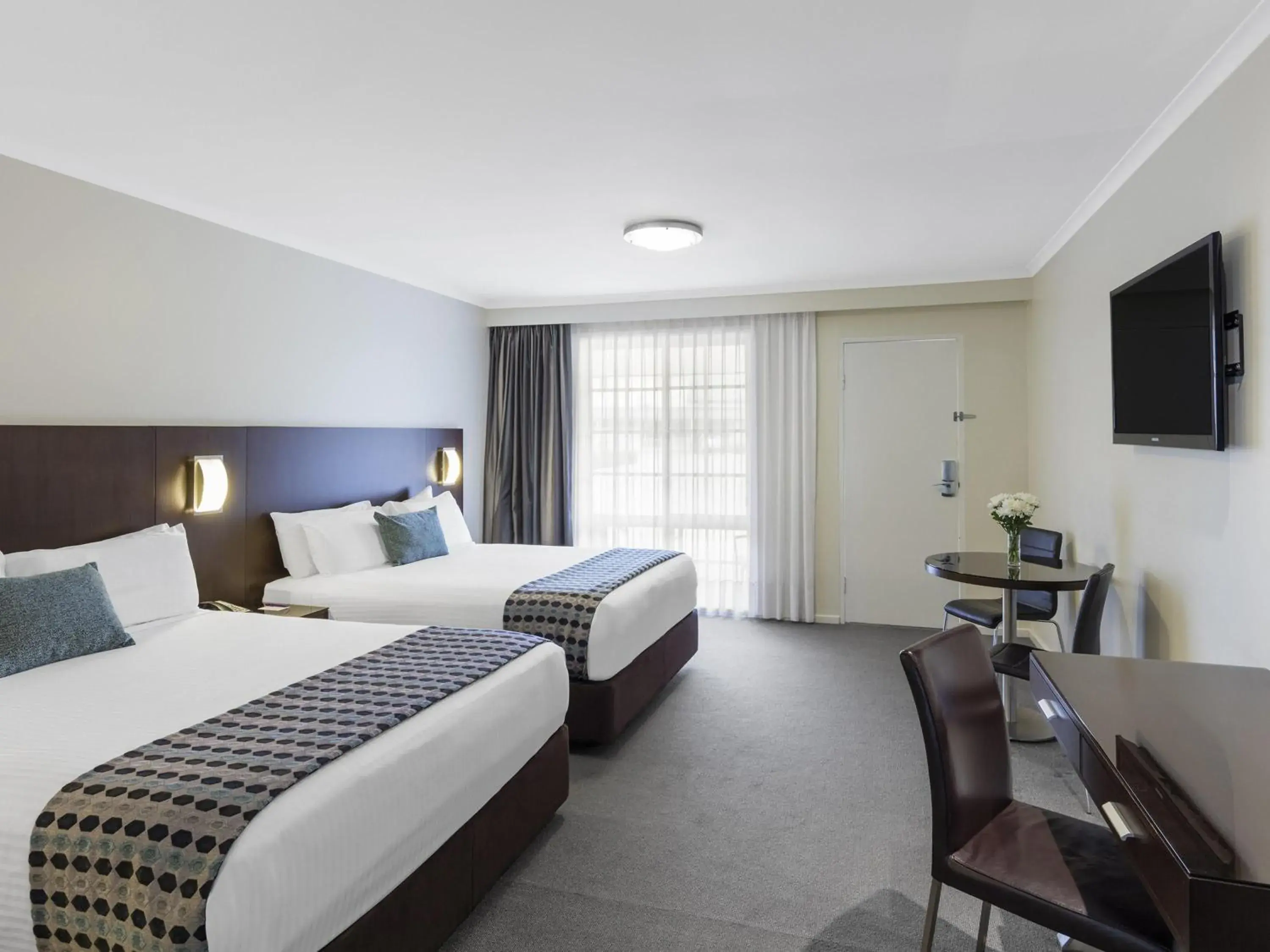 Bedroom, Bed in Mercure Wagga Wagga Bedroom, Bed in Mercure Wagga Wagga
