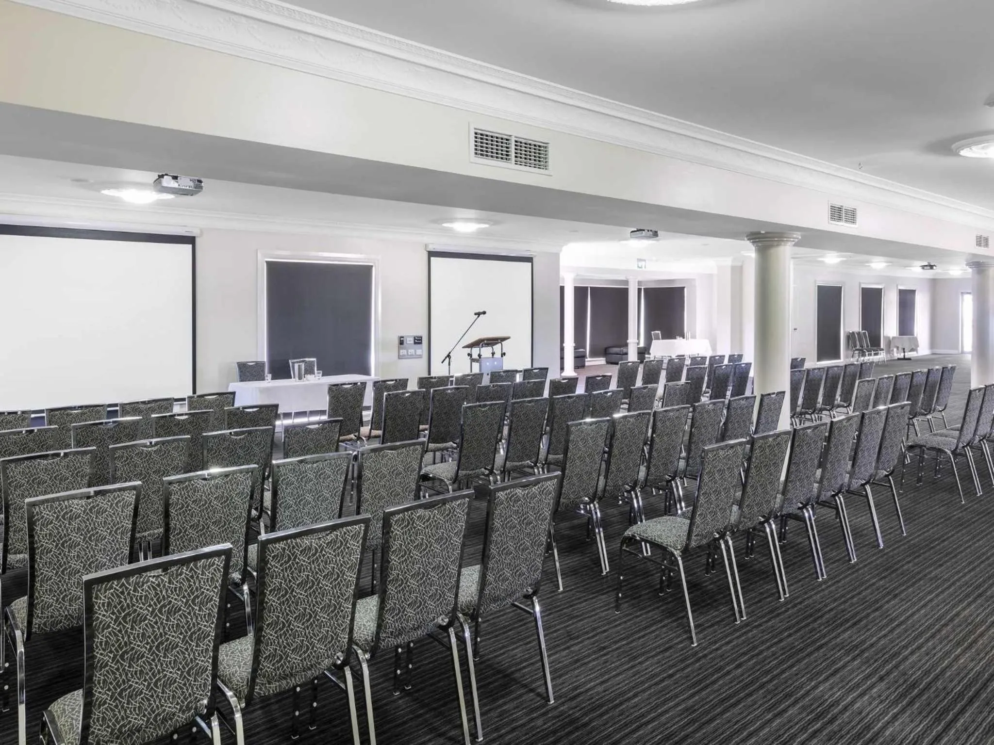 Meeting/conference room in Mercure Wagga Wagga