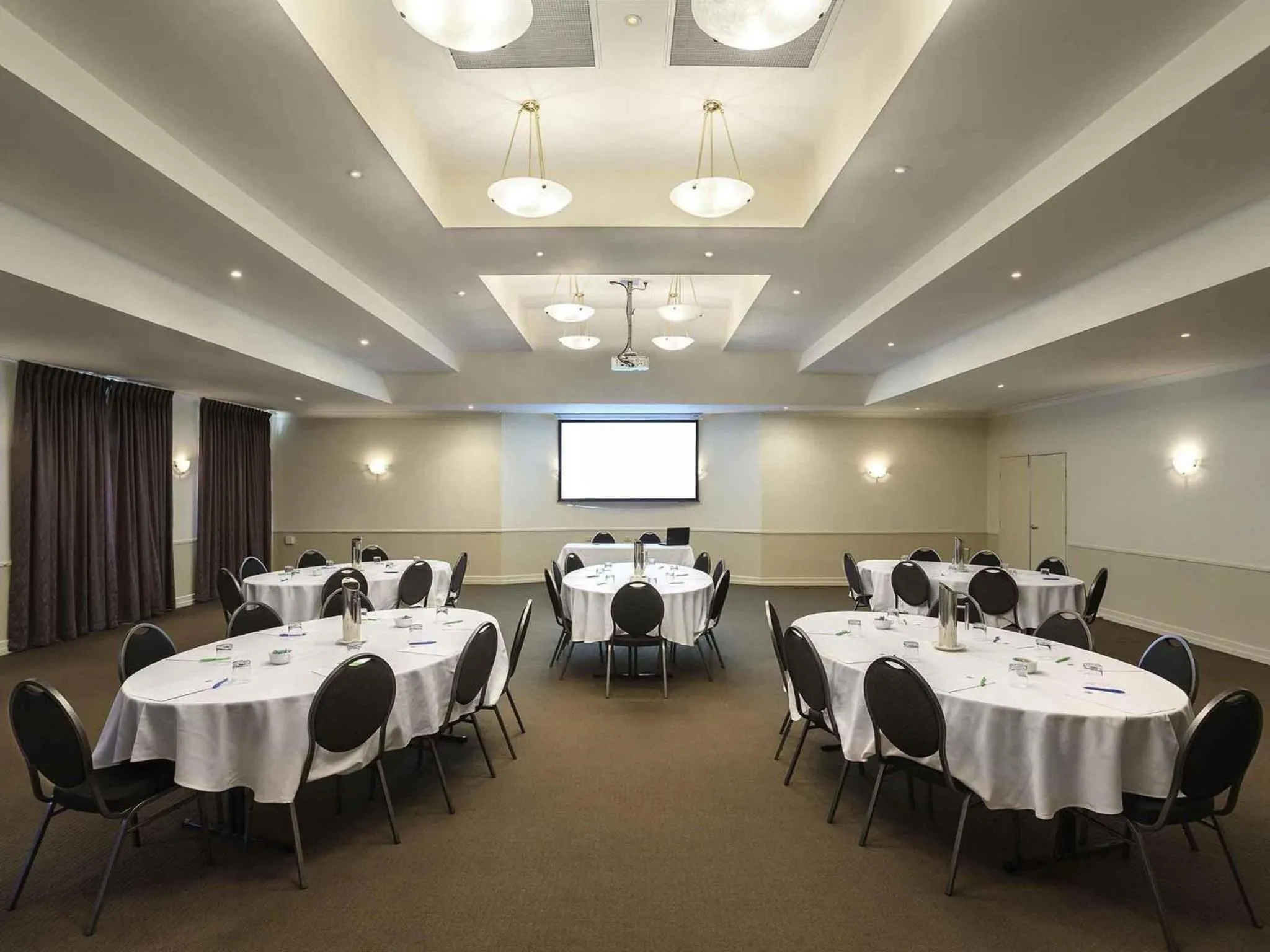 Meeting/conference room in ibis Styles Tamworth