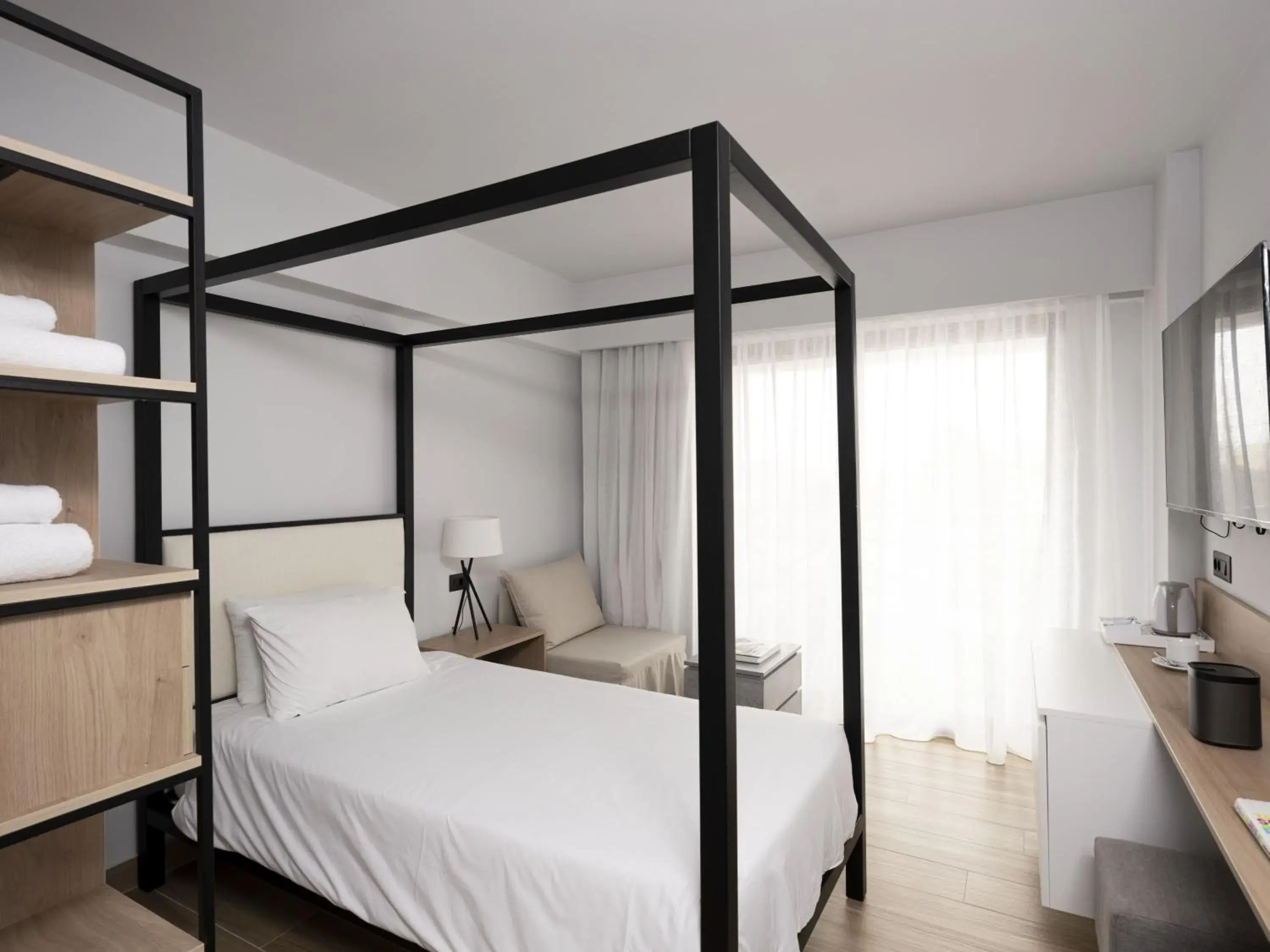 Photo of the whole room, Bed in Hersonissos Palace Photo of the whole room, Bed in Hersonissos Palace