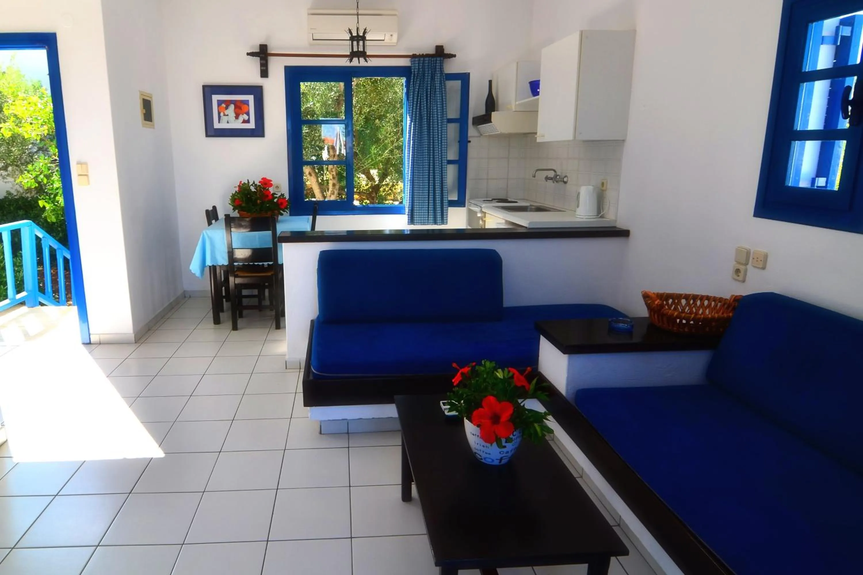 Coffee/tea facilities in Sirius Apartments