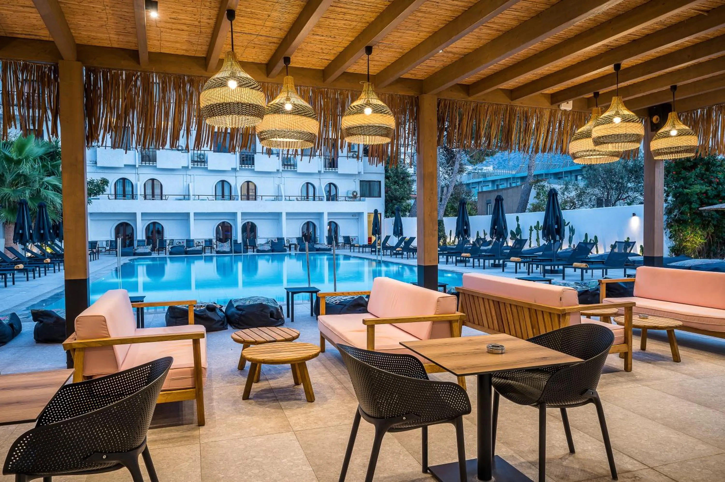 Swimming pool in Heronissos Hotel