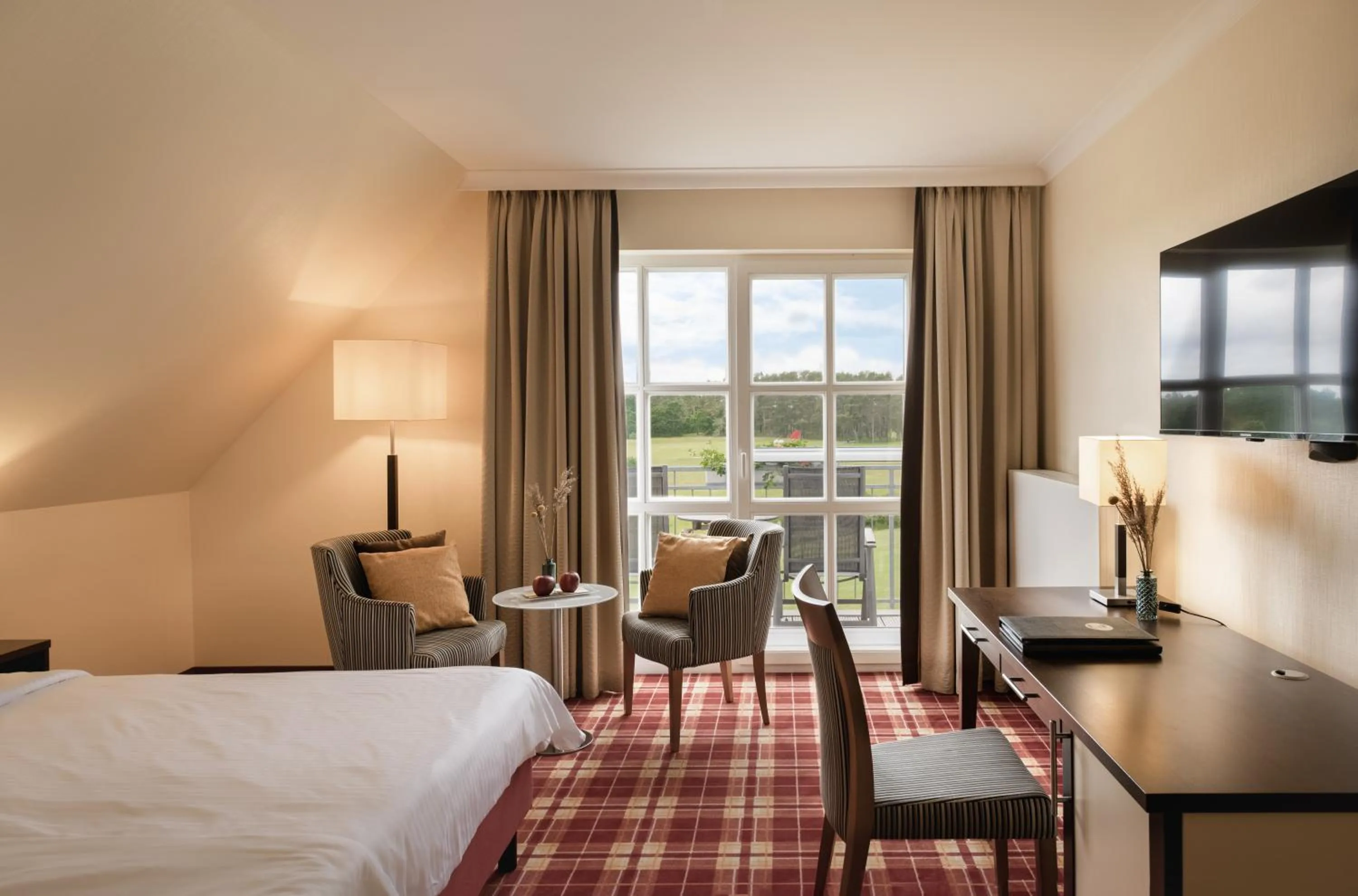 Photo of the whole room, Bed in Balmer See – Hotel•Golf•Spa