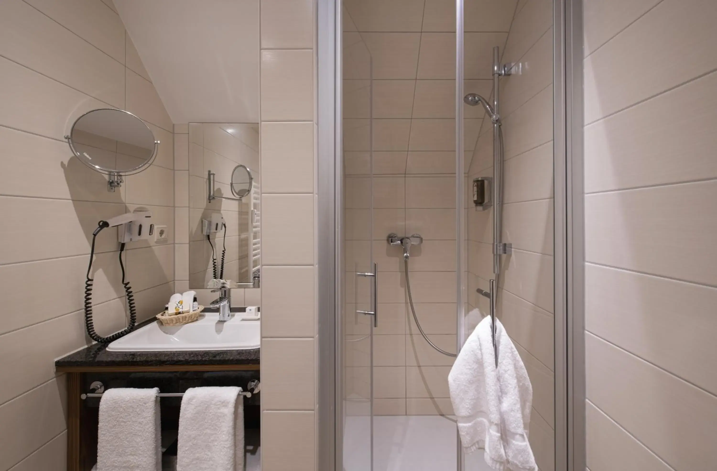 Family Room in Balmer See – Hotel•Golf•Spa Family Room in Balmer See – Hotel•Golf•Spa