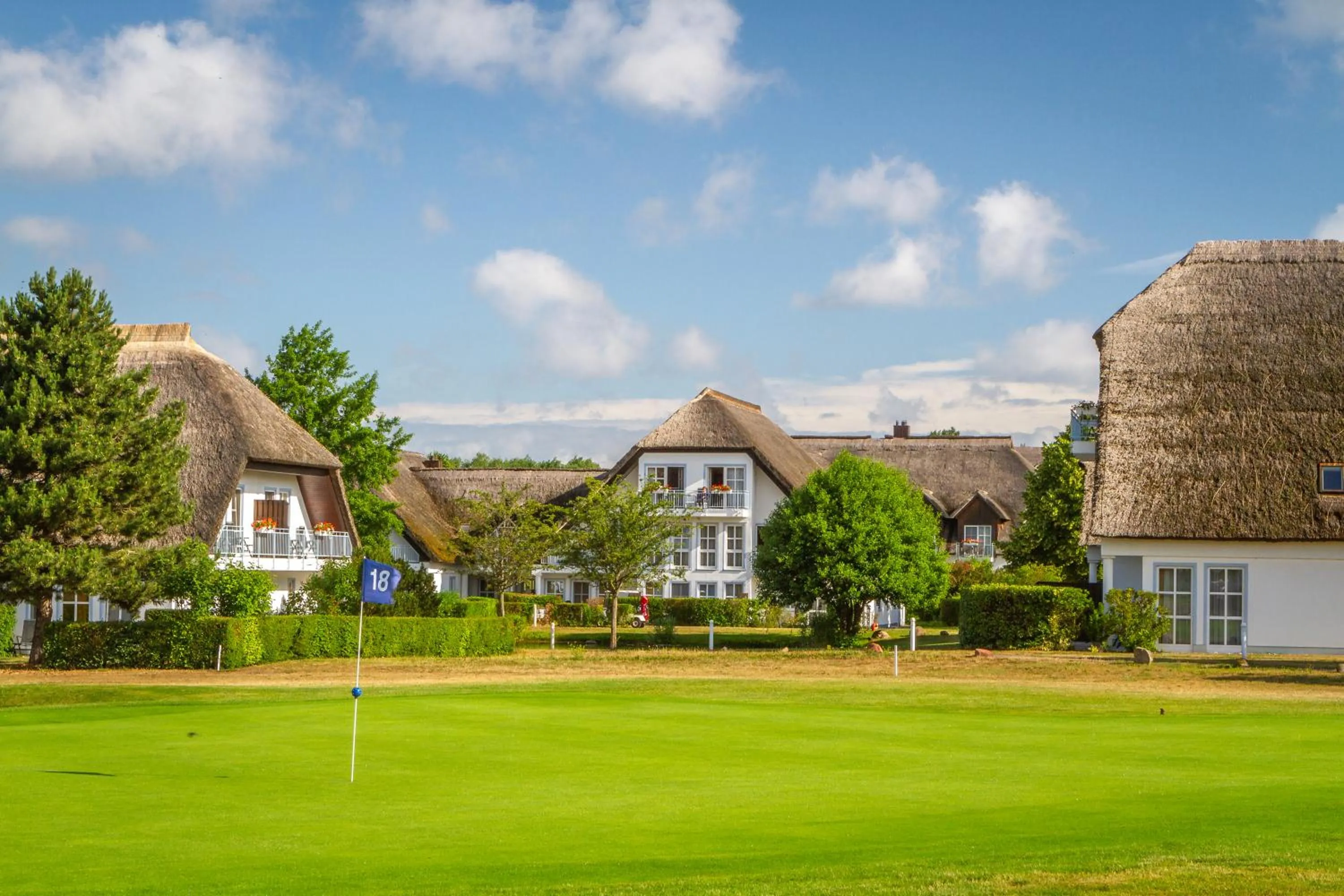 Golfcourse in Balmer See – Hotel•Golf•Spa