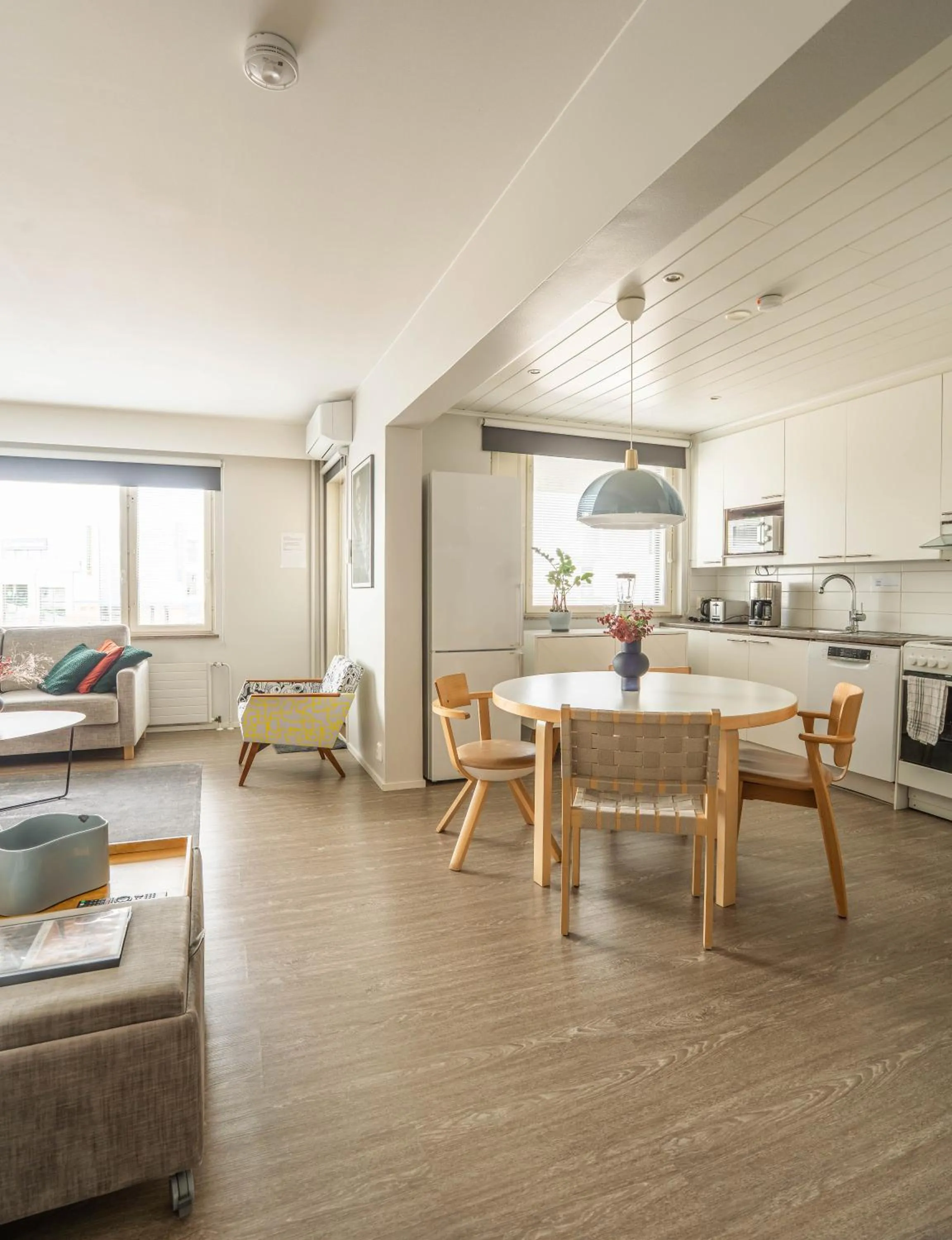 kitchen in The Luxury Downtown Rovaniemi with sauna