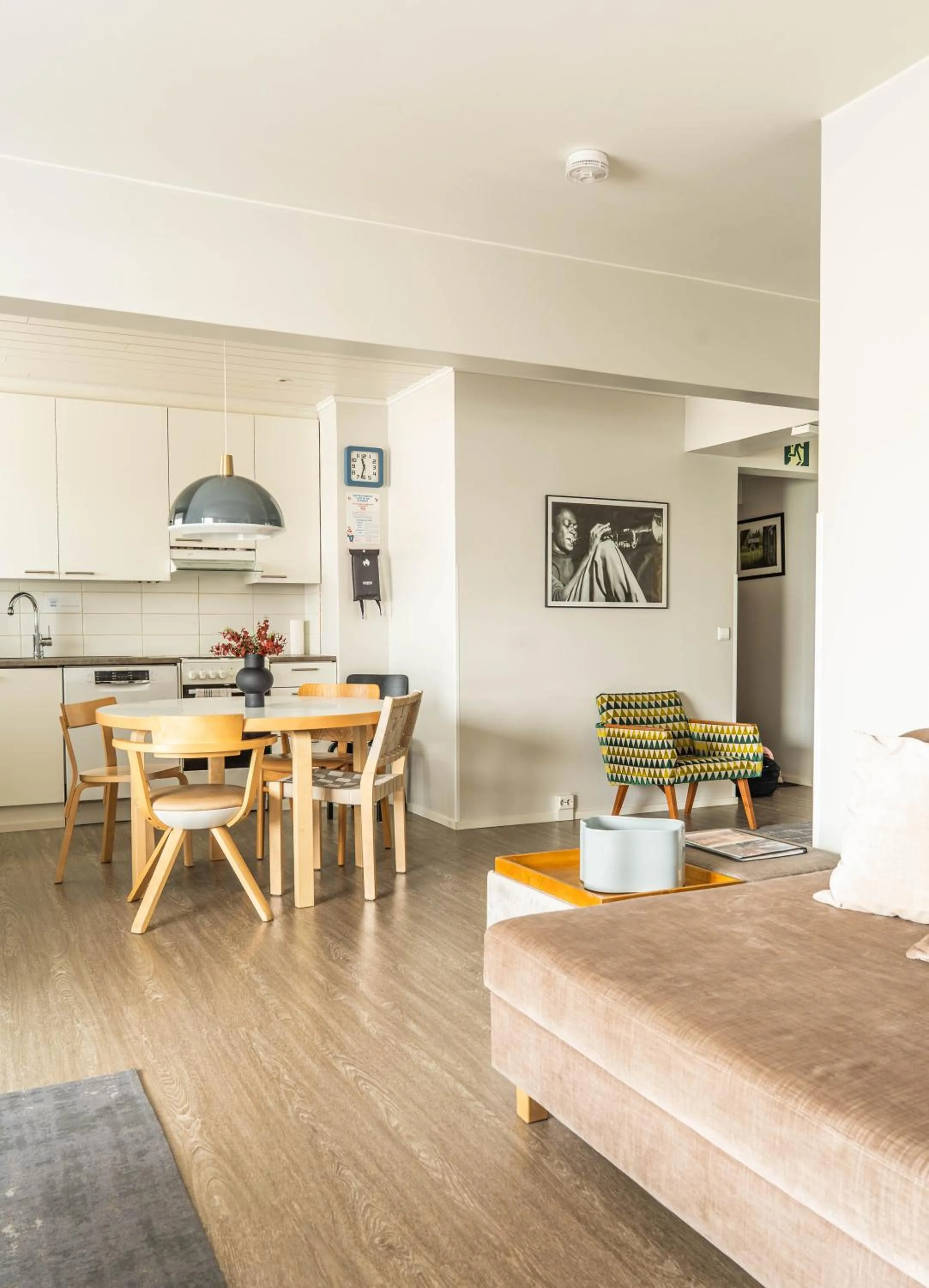 kitchen in The Luxury Downtown Rovaniemi with sauna