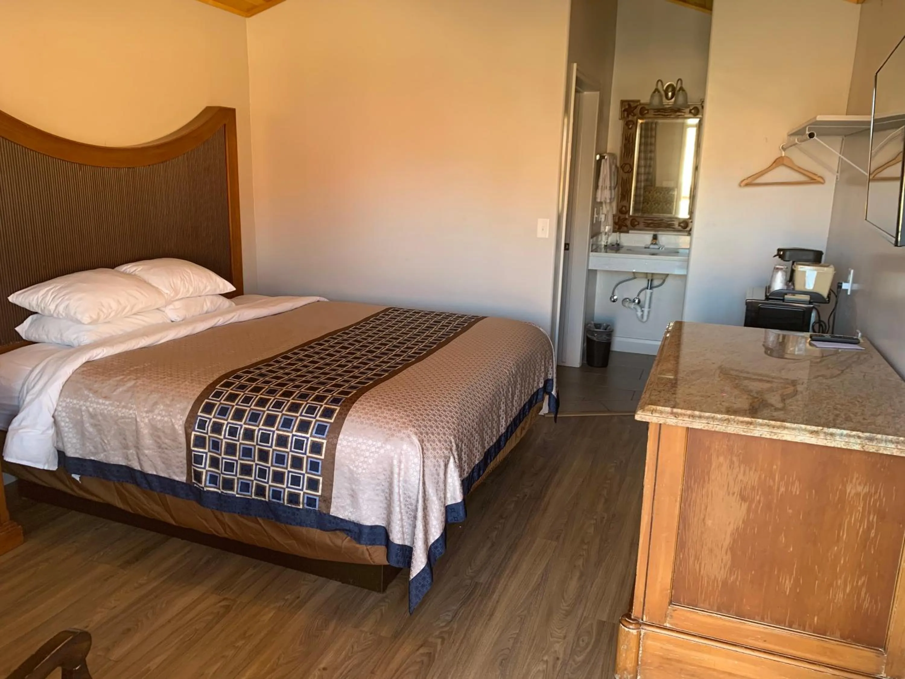 Bed in Red Canyon Cabins