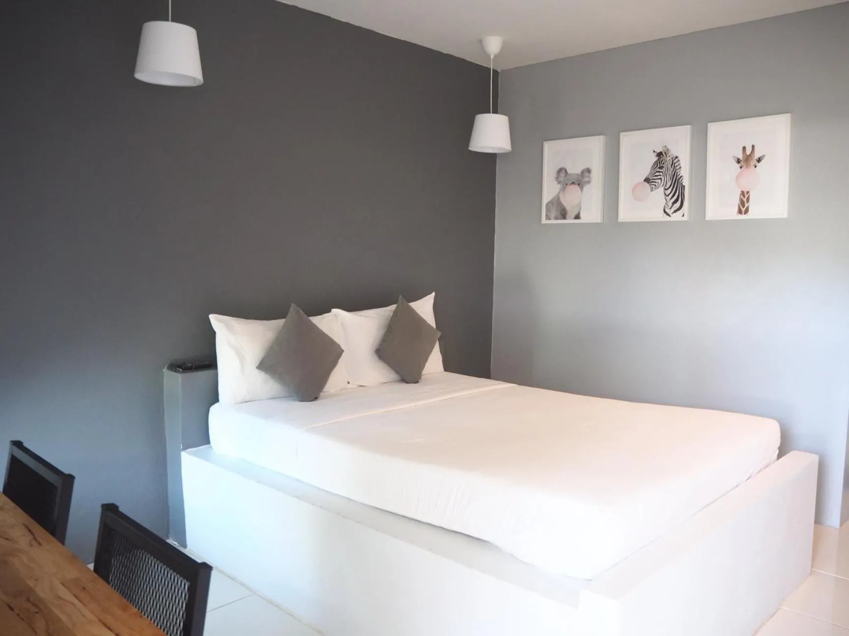 Double Room in Sichon Modern House Hotel