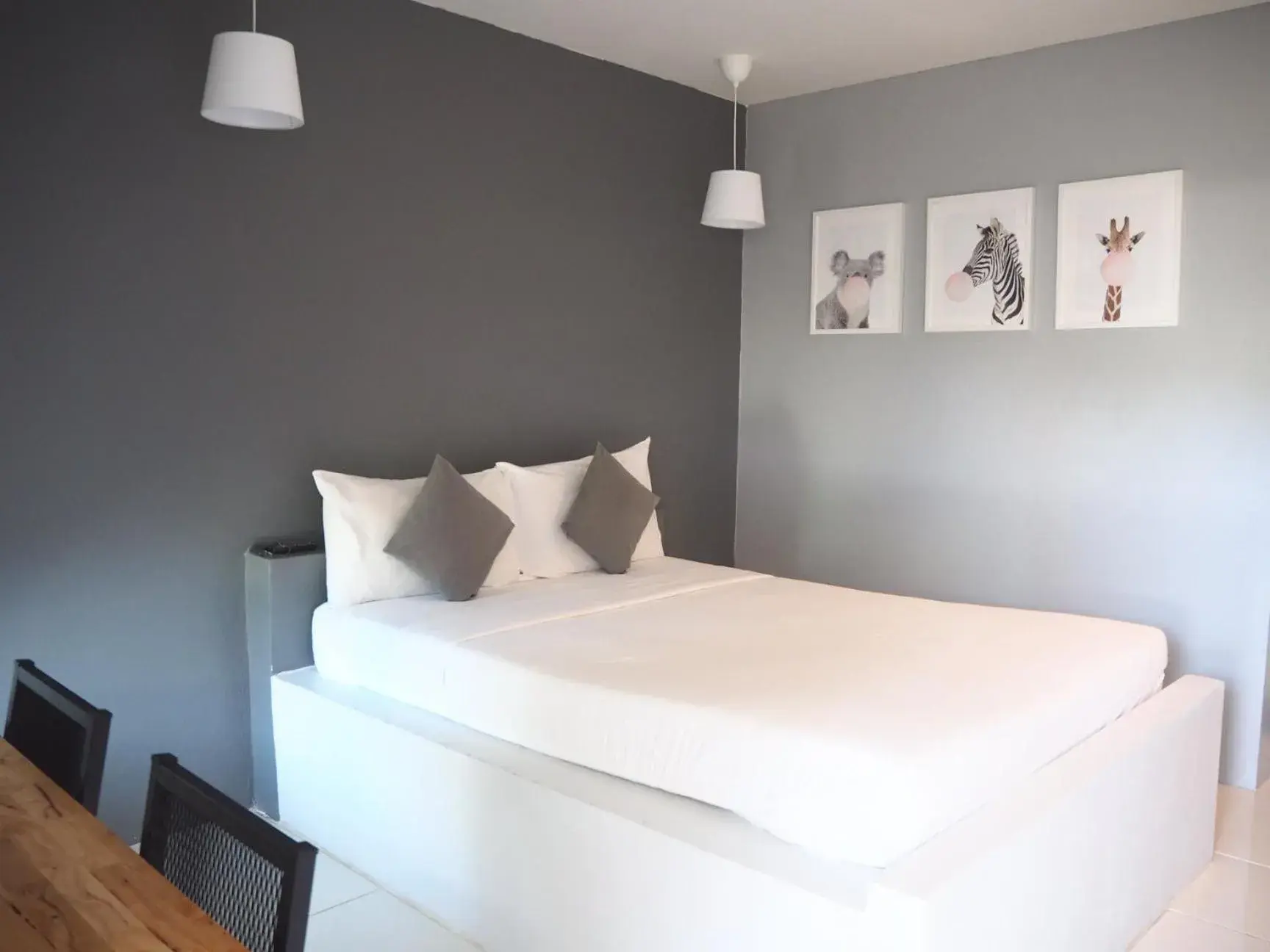 Double Room in Sichon Modern House Hotel Double Room in Sichon Modern House Hotel