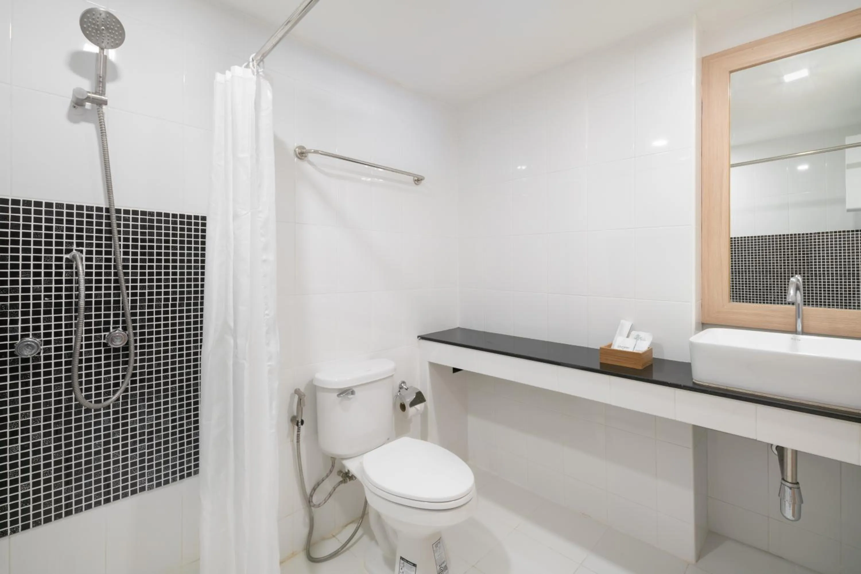 Shower in G Boutique Silom Hotel