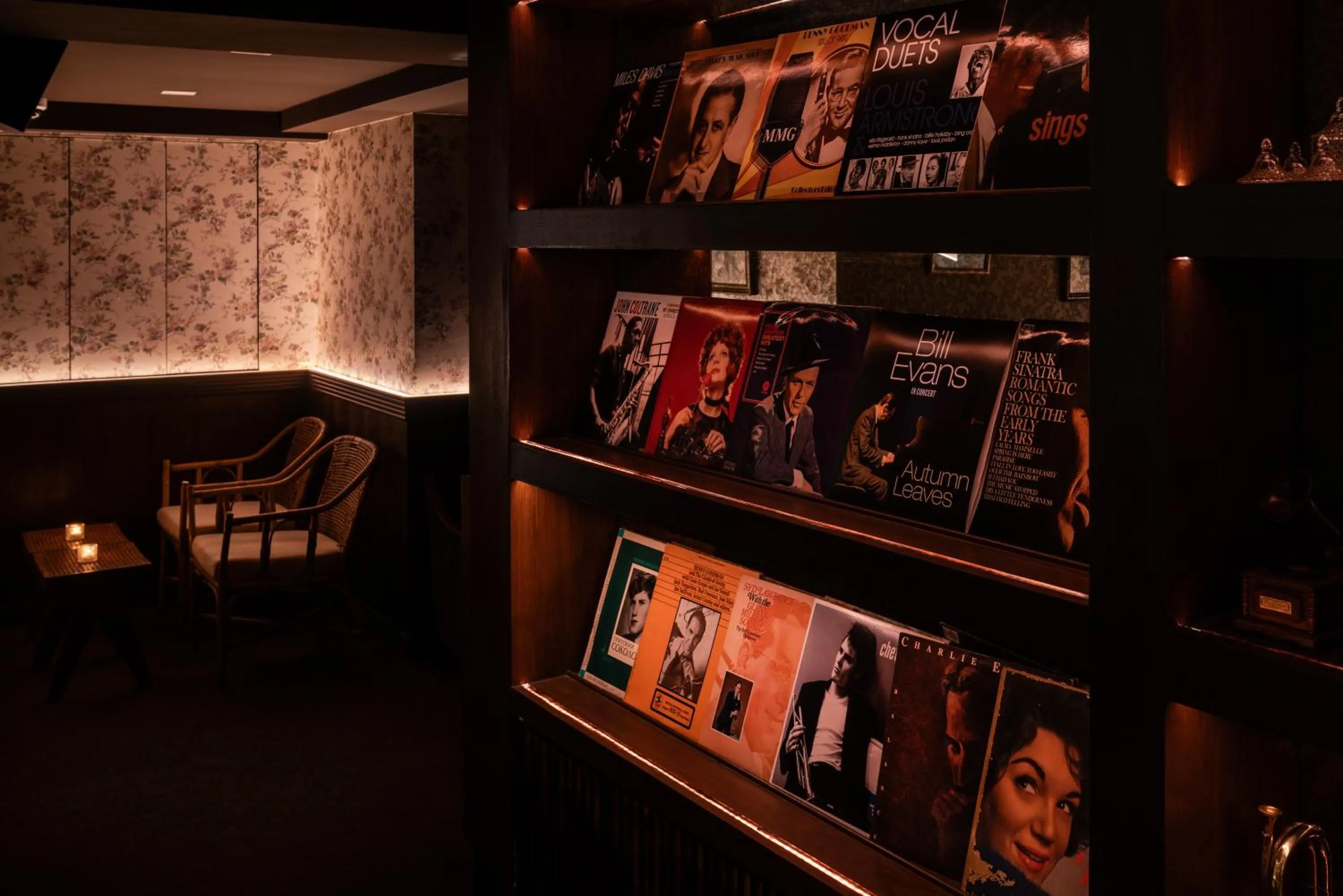 Library in G Boutique Silom Hotel