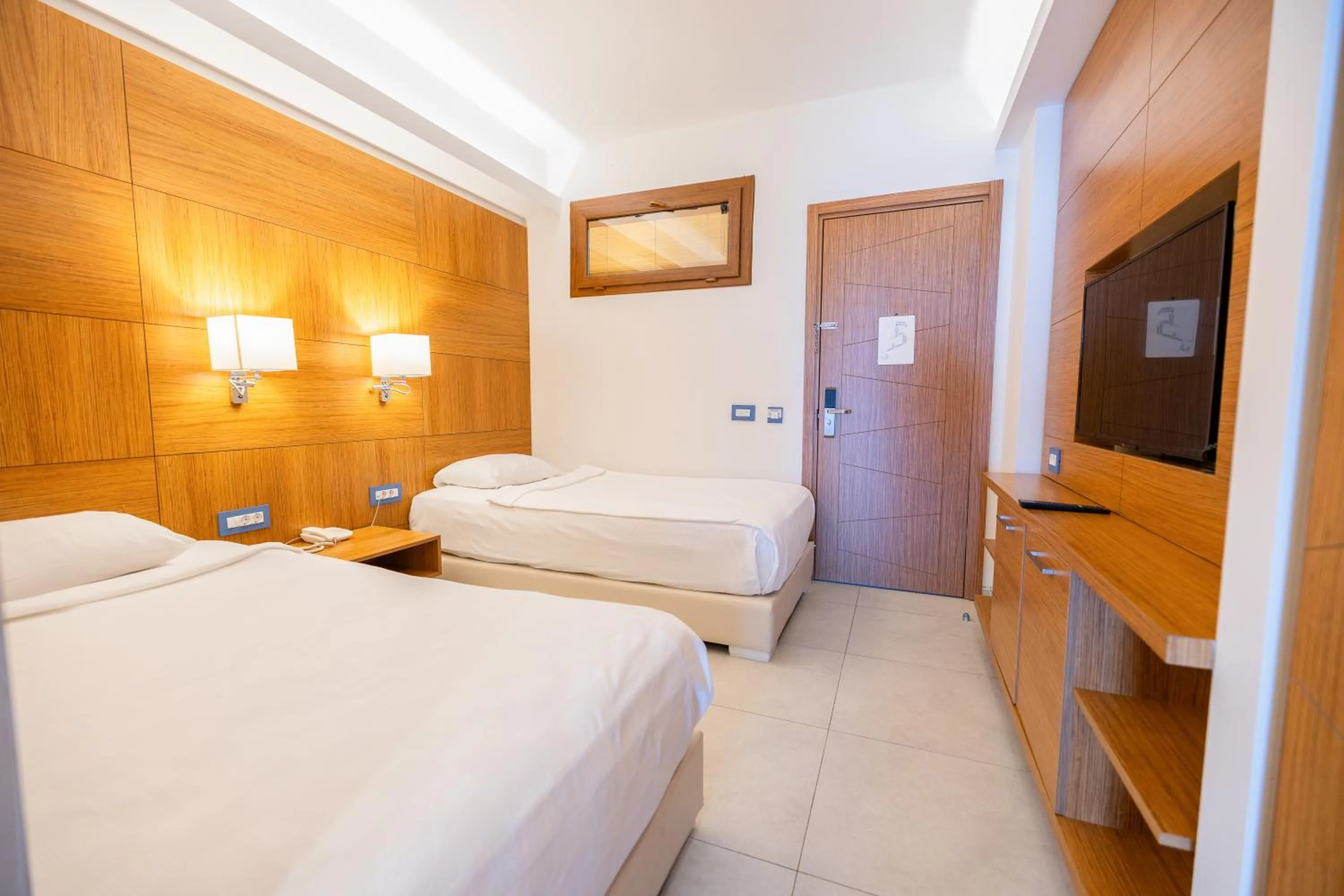 Bed in INFINITY BY YELKEN AQUAPARK&RESORTS KUŞADASI