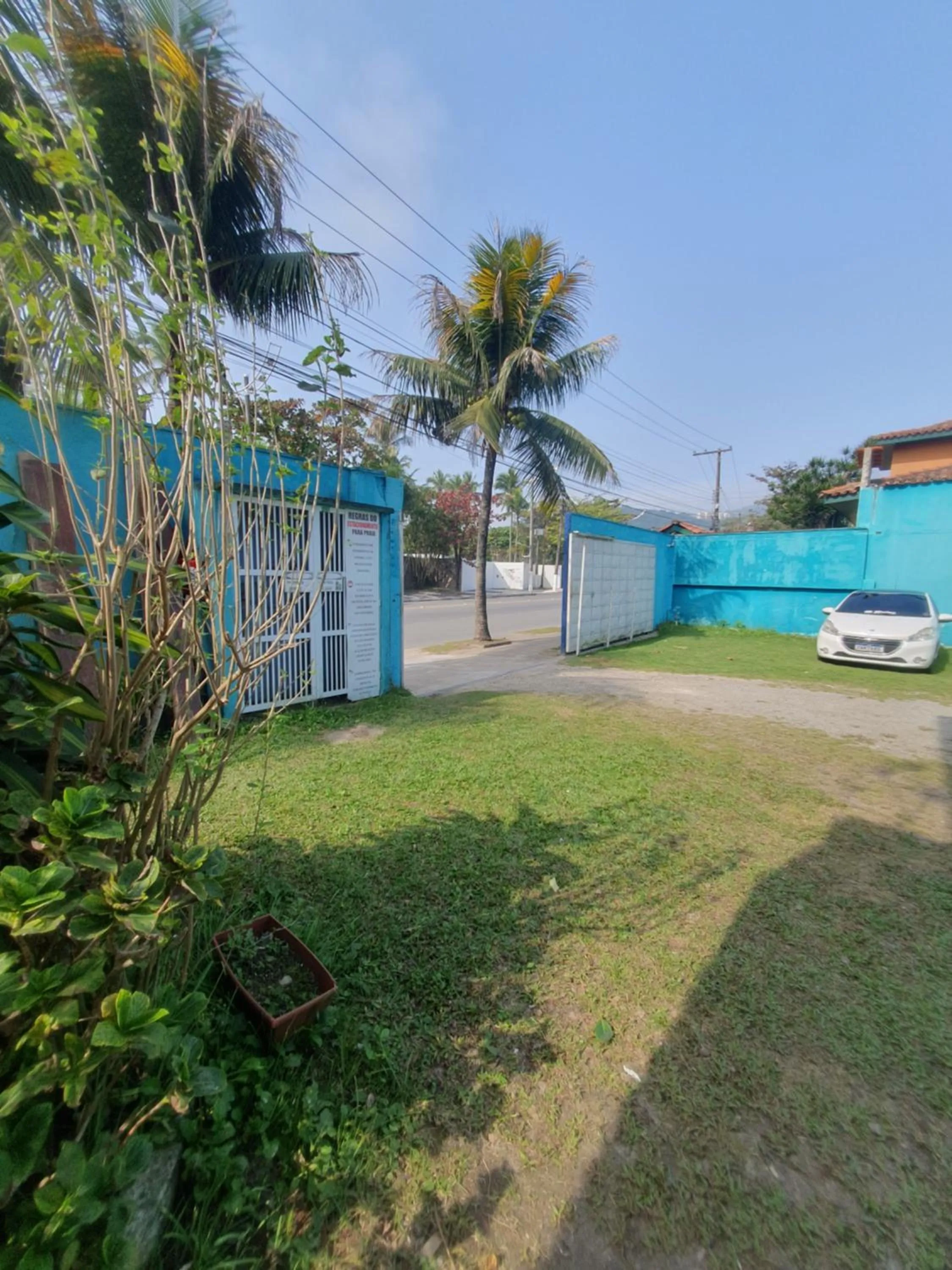 Parking in Pousada Hotel Canto dos Mares