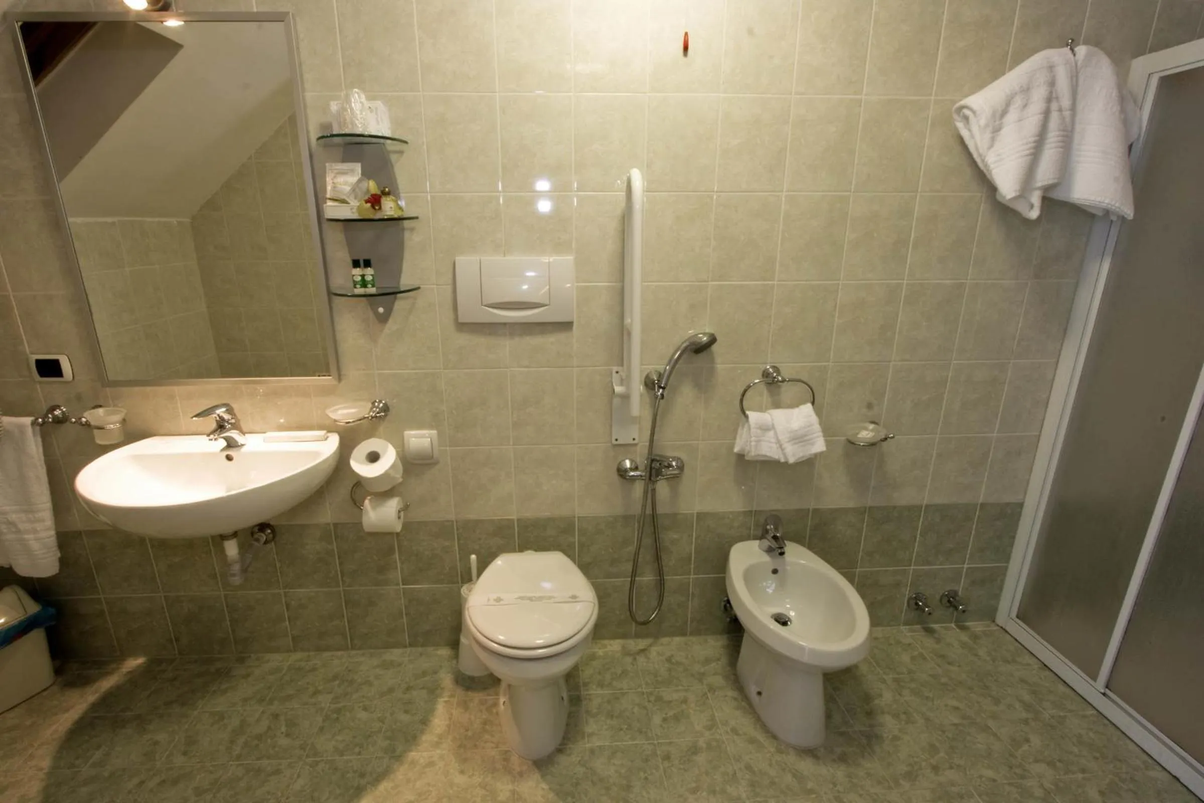 Bathroom in Hotel Solarium