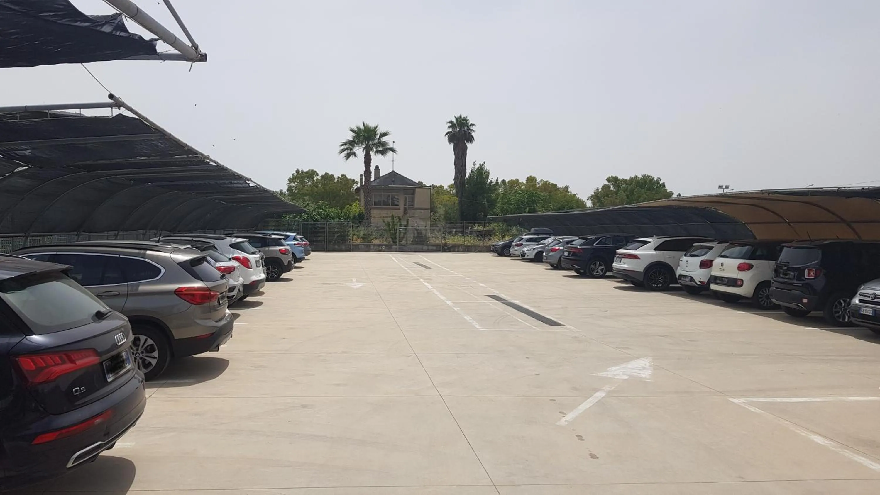 Parking in Hotel Solarium