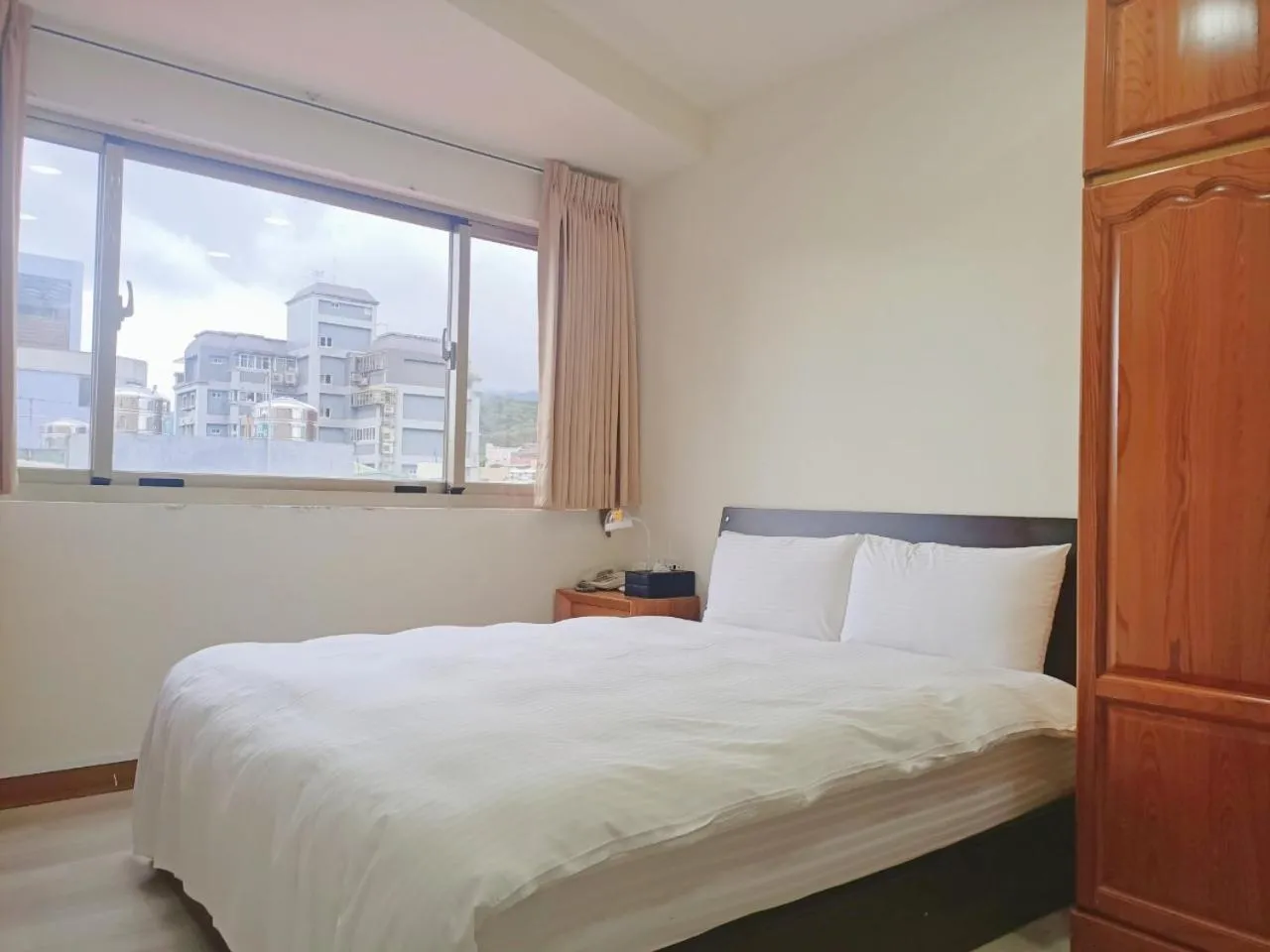 Standard Double Room in Tianmu Star Urban Living