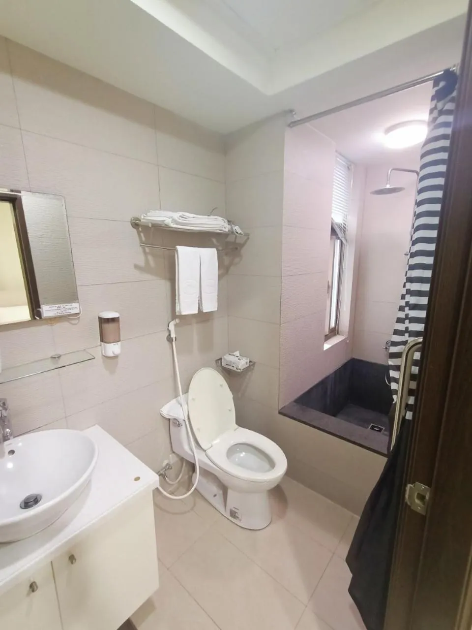 Standard Double Room in Tianmu Star Urban Living