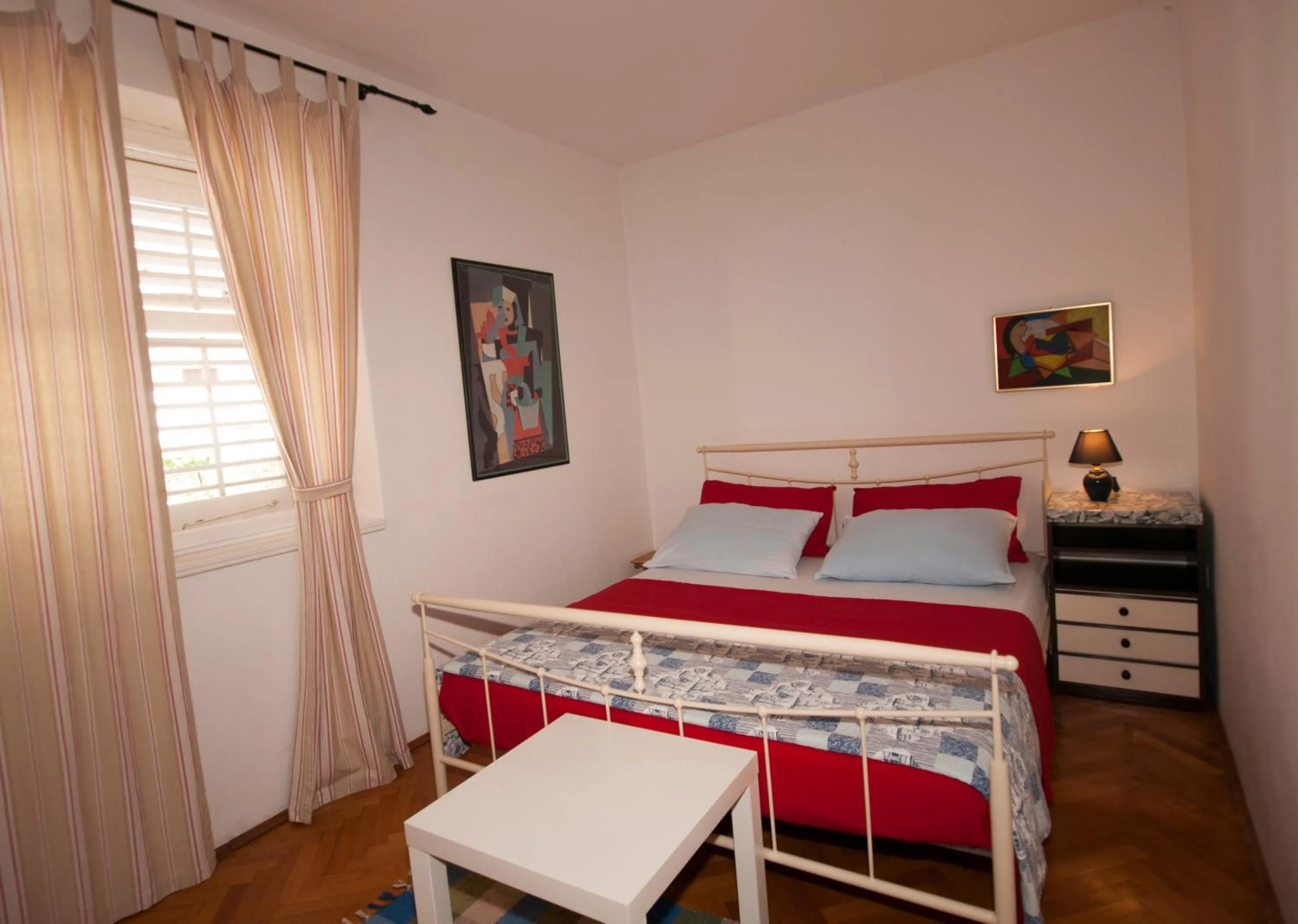 Bed in Apartments Barka