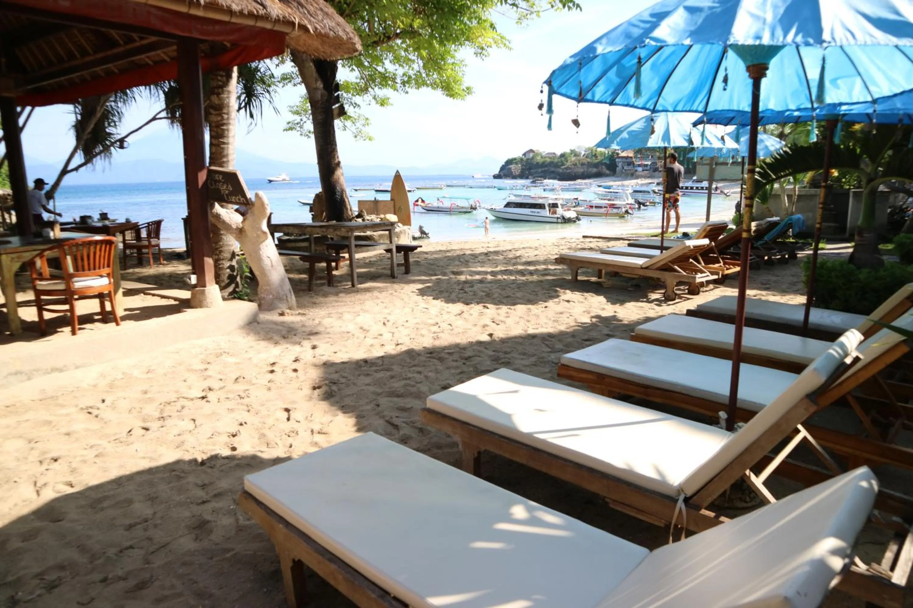 Beach in MolaMola House