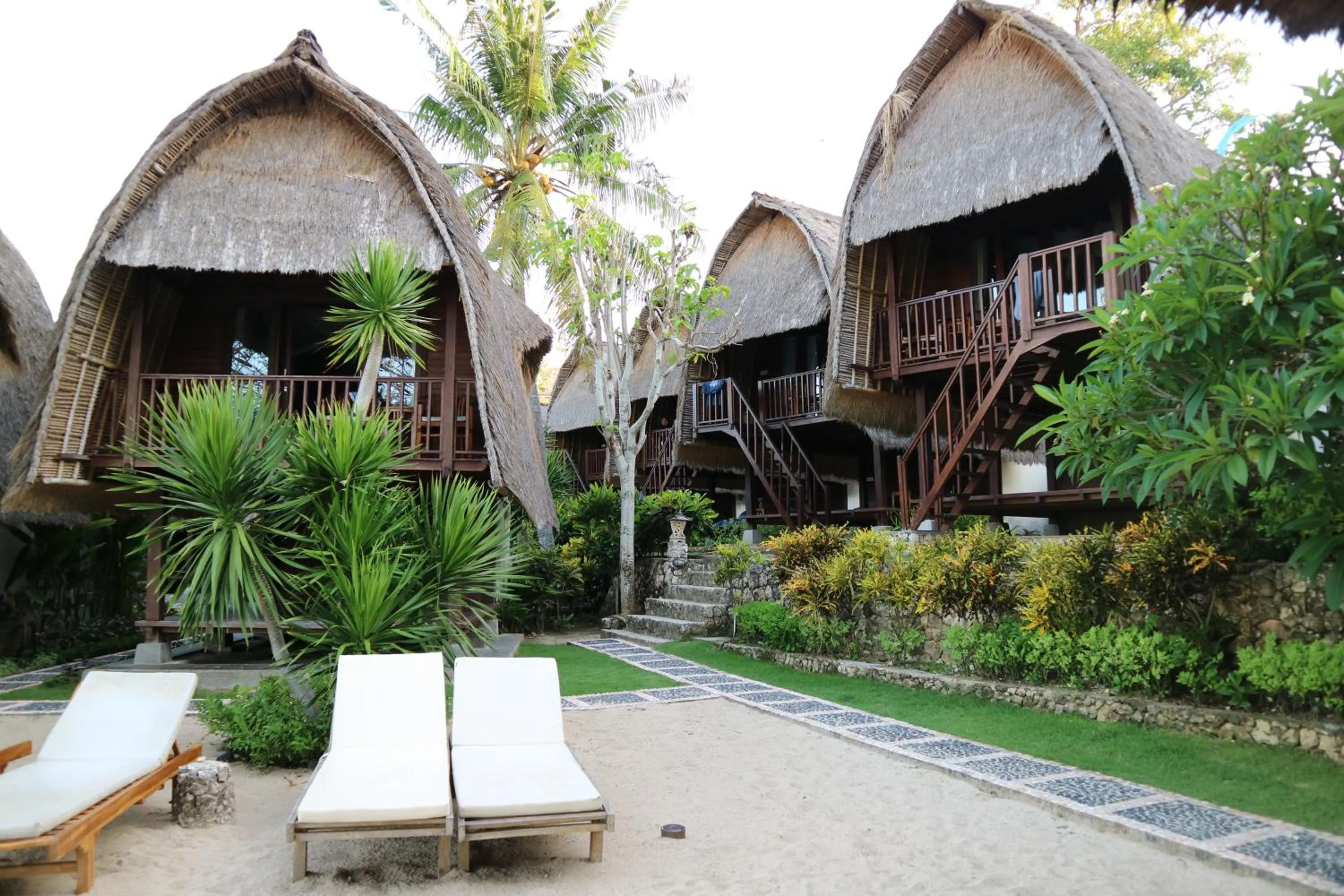 Beach in MolaMola House