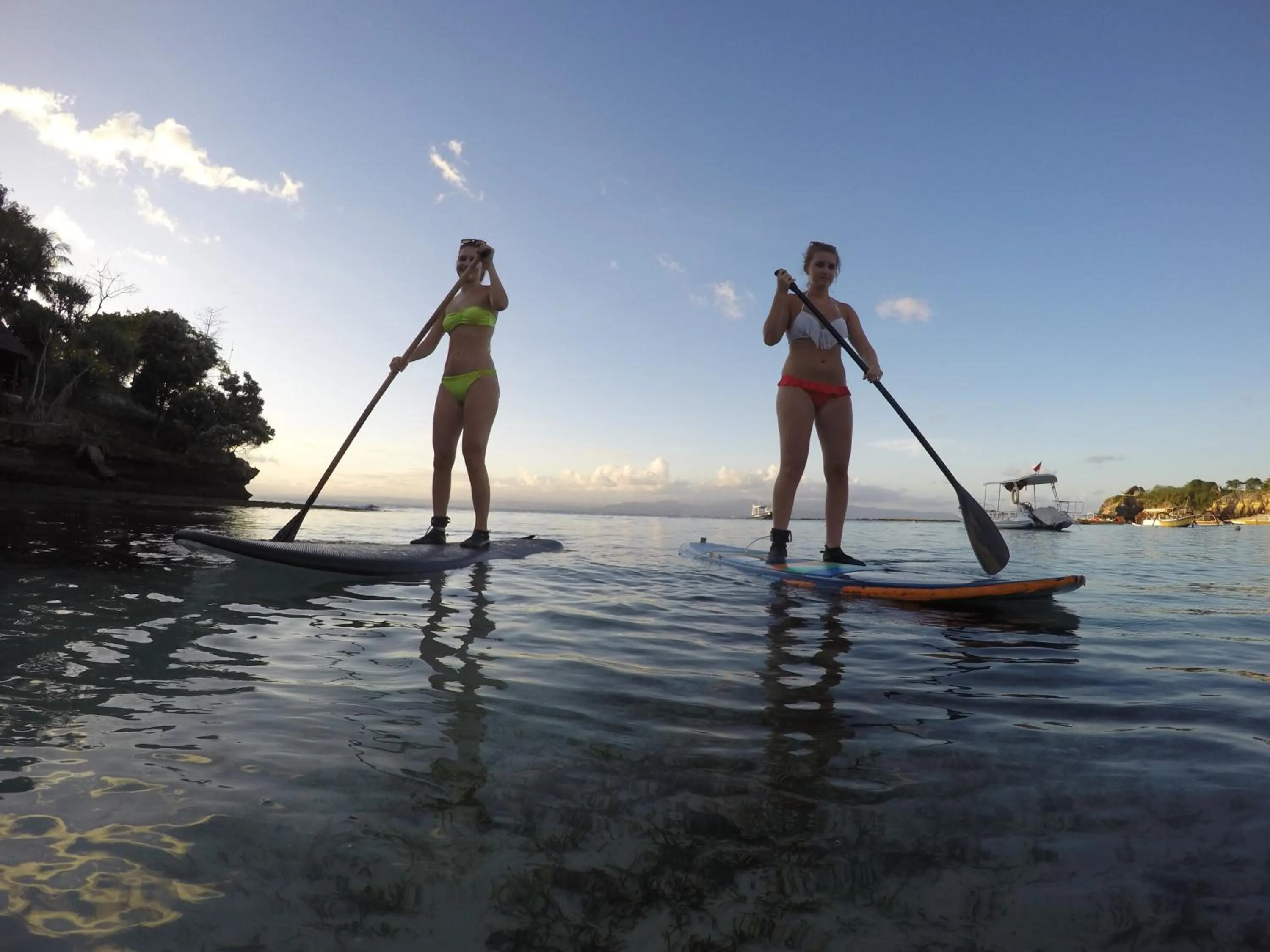 Canoeing in MolaMola House
