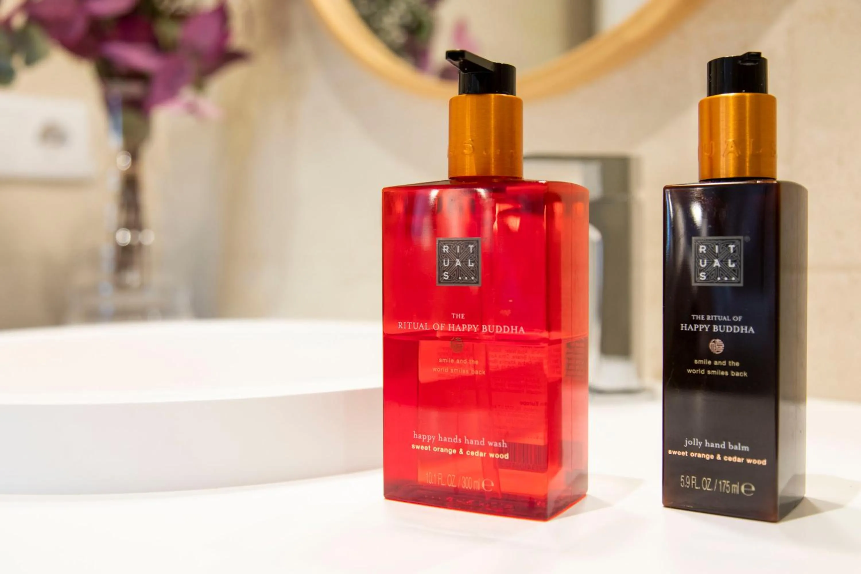 Bathroom in SANMARTINA HOTEL