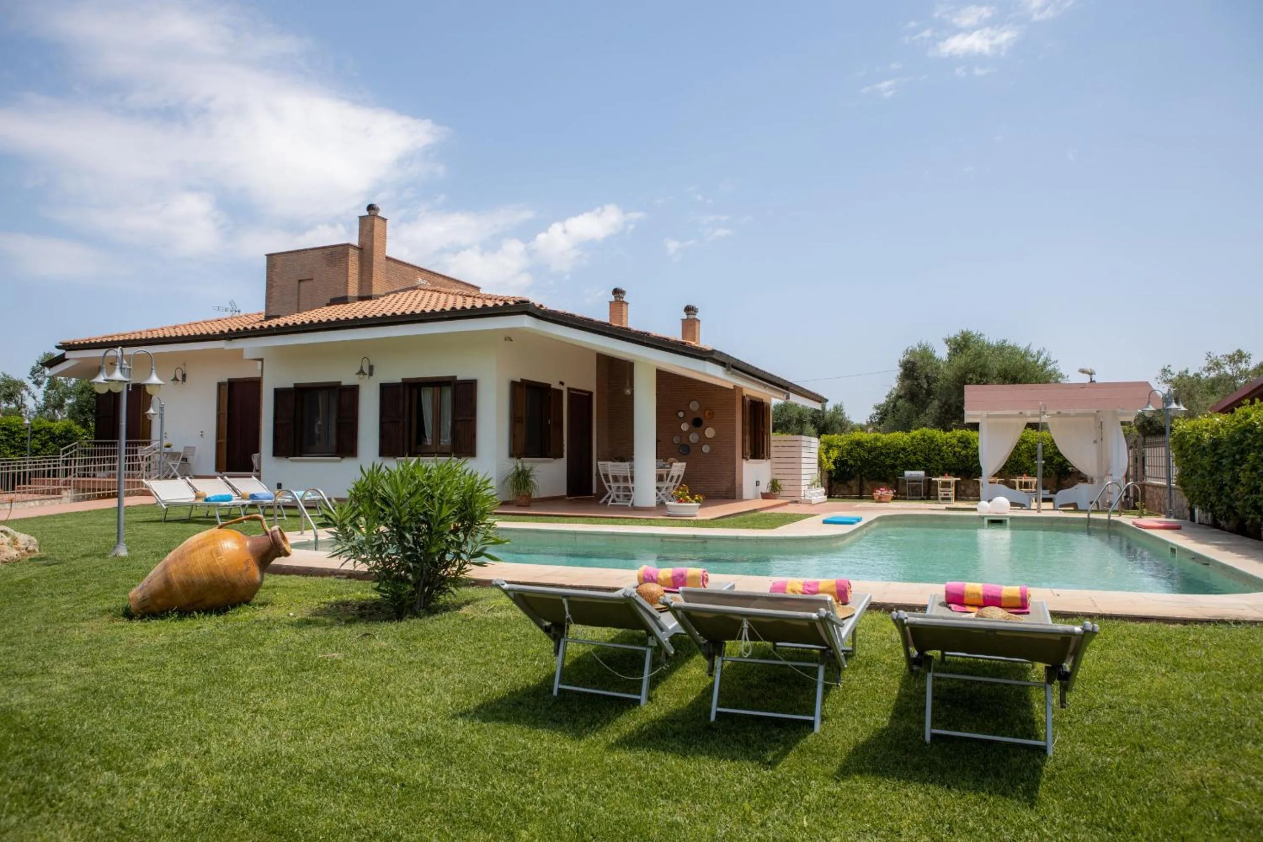 Villa Ellea