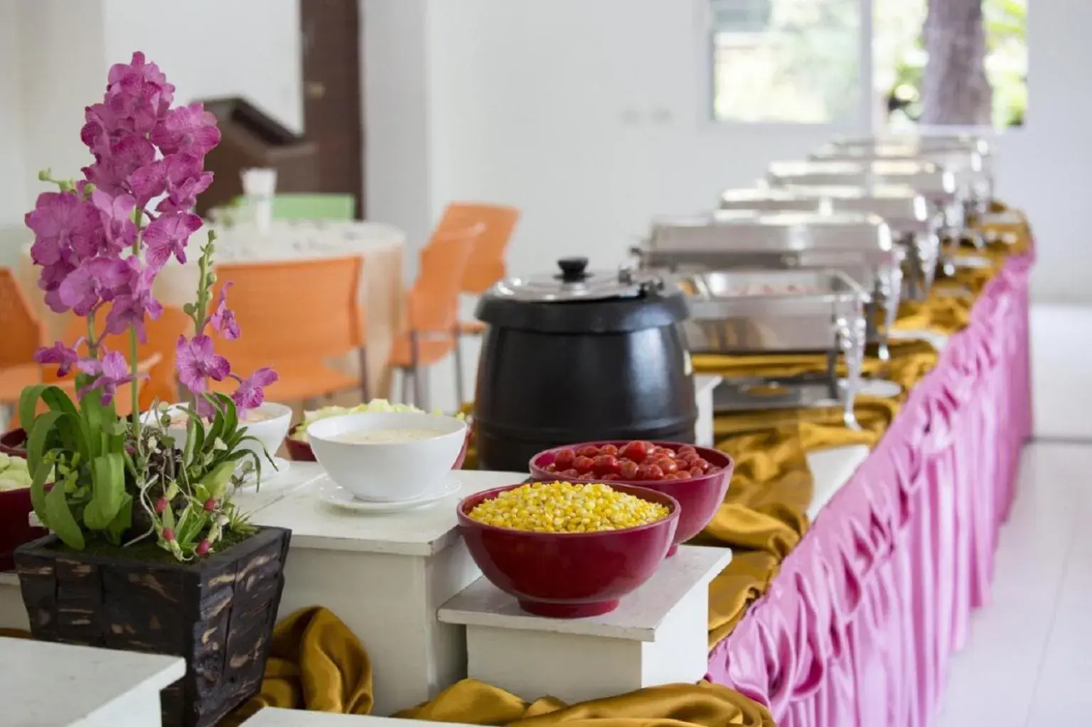 Breakfast in The Loft Resort Bangkok