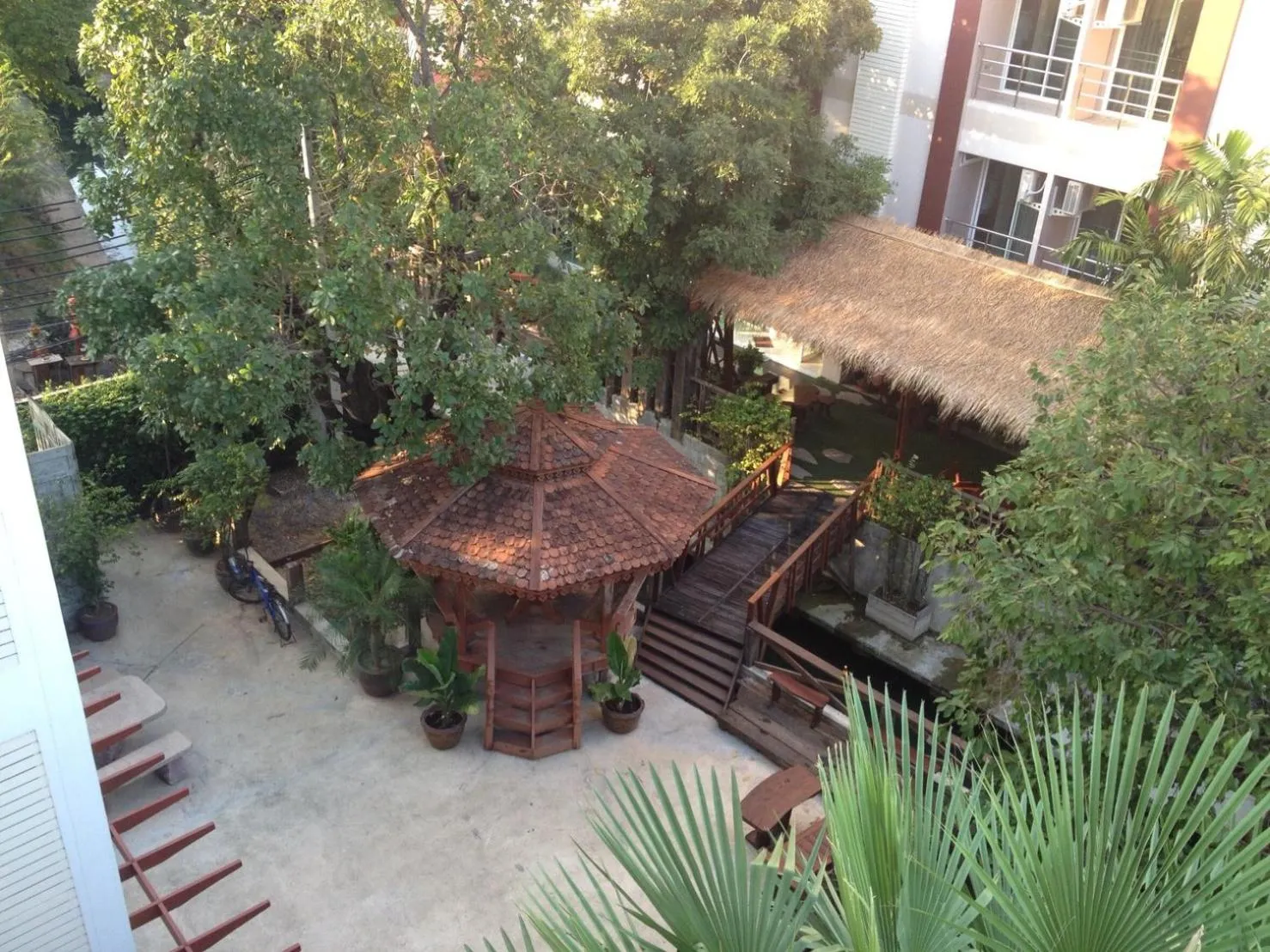 Garden in The Loft Resort Bangkok