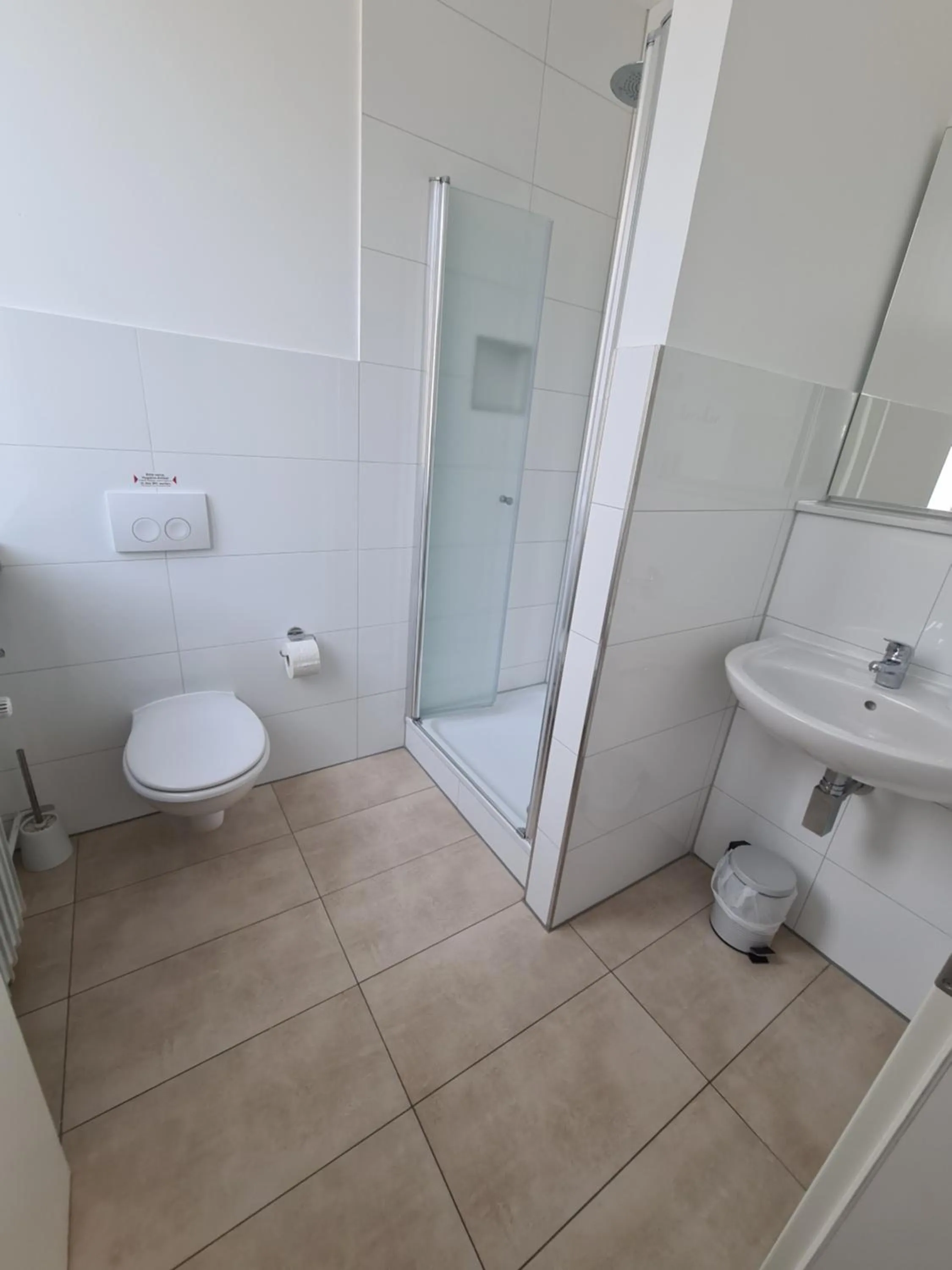 Shower in Pension Zwei A