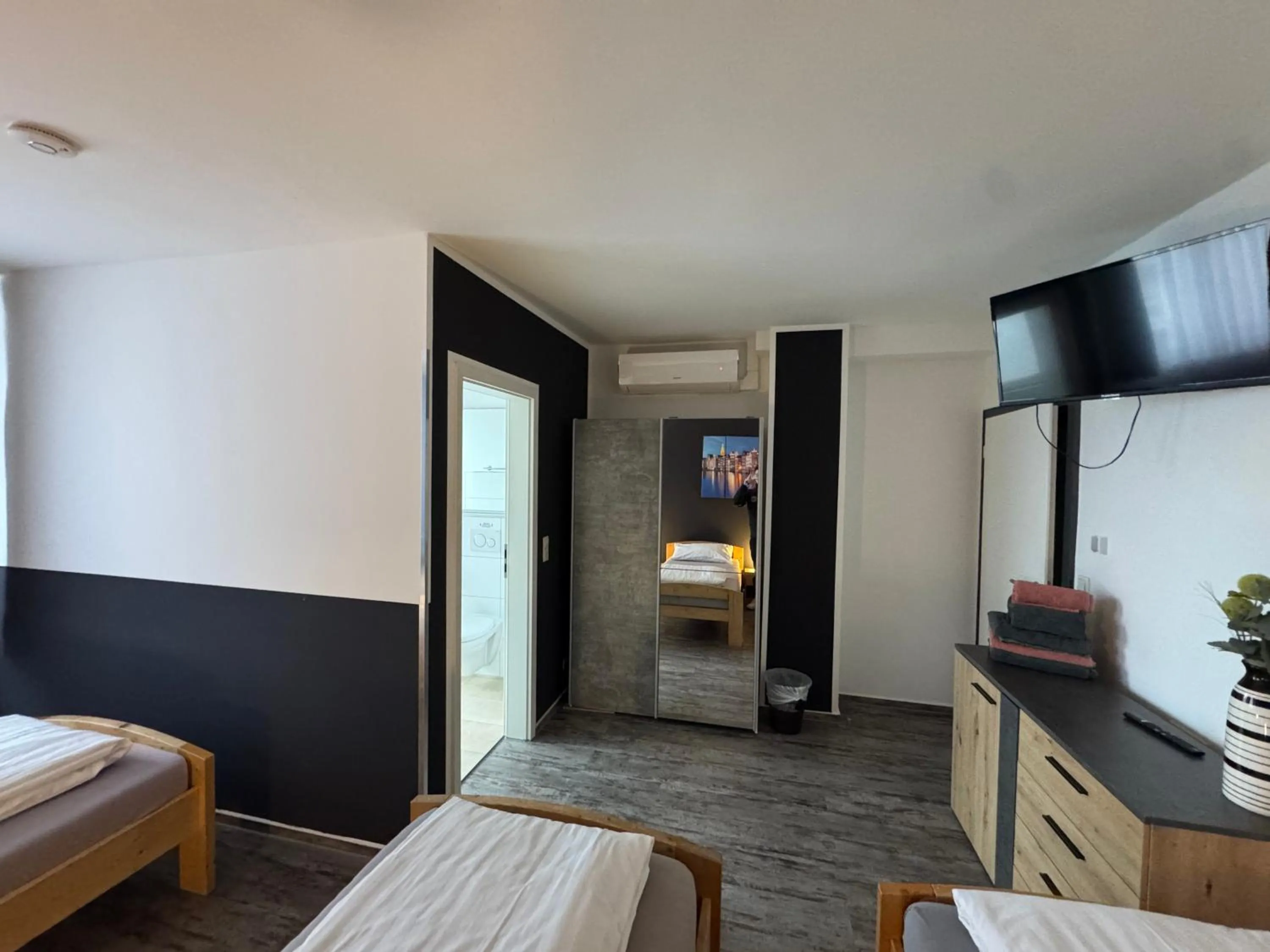 Bed in Pension Zwei A