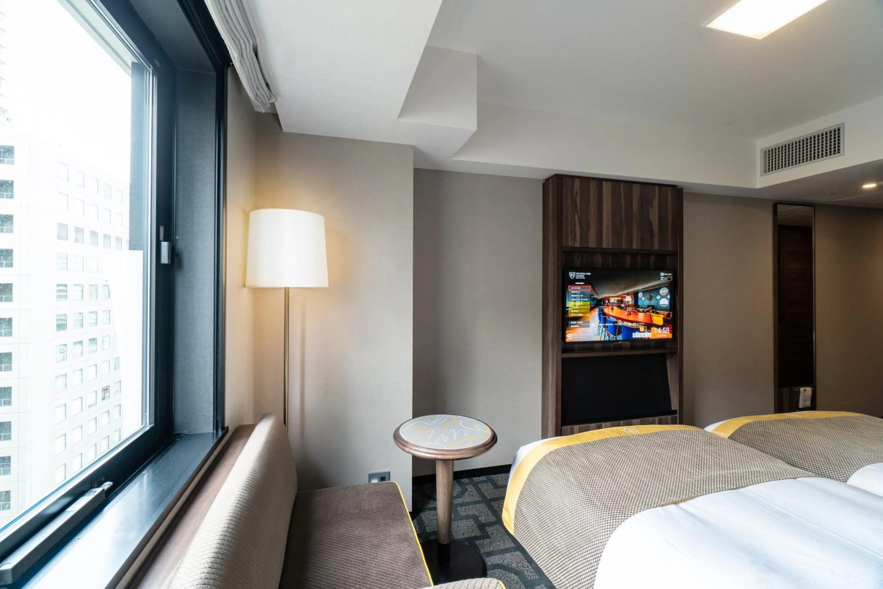 Bedroom, Bed in The Royal Park Canvas - Osaka Kitahama