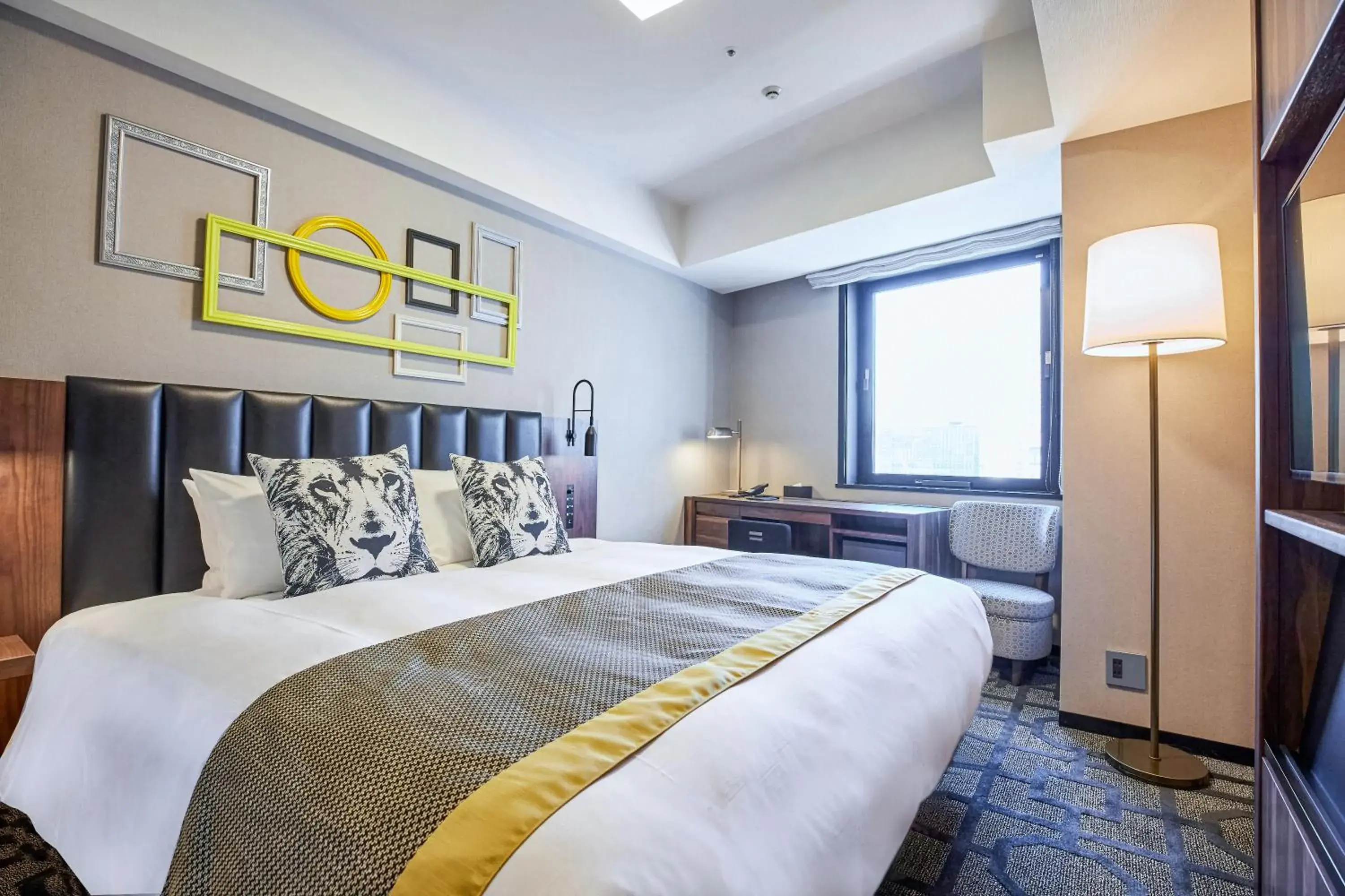 Photo of the whole room, Bed in The Royal Park Canvas - Osaka Kitahama Photo of the whole room, Bed in The Royal Park Canvas - Osaka Kitahama