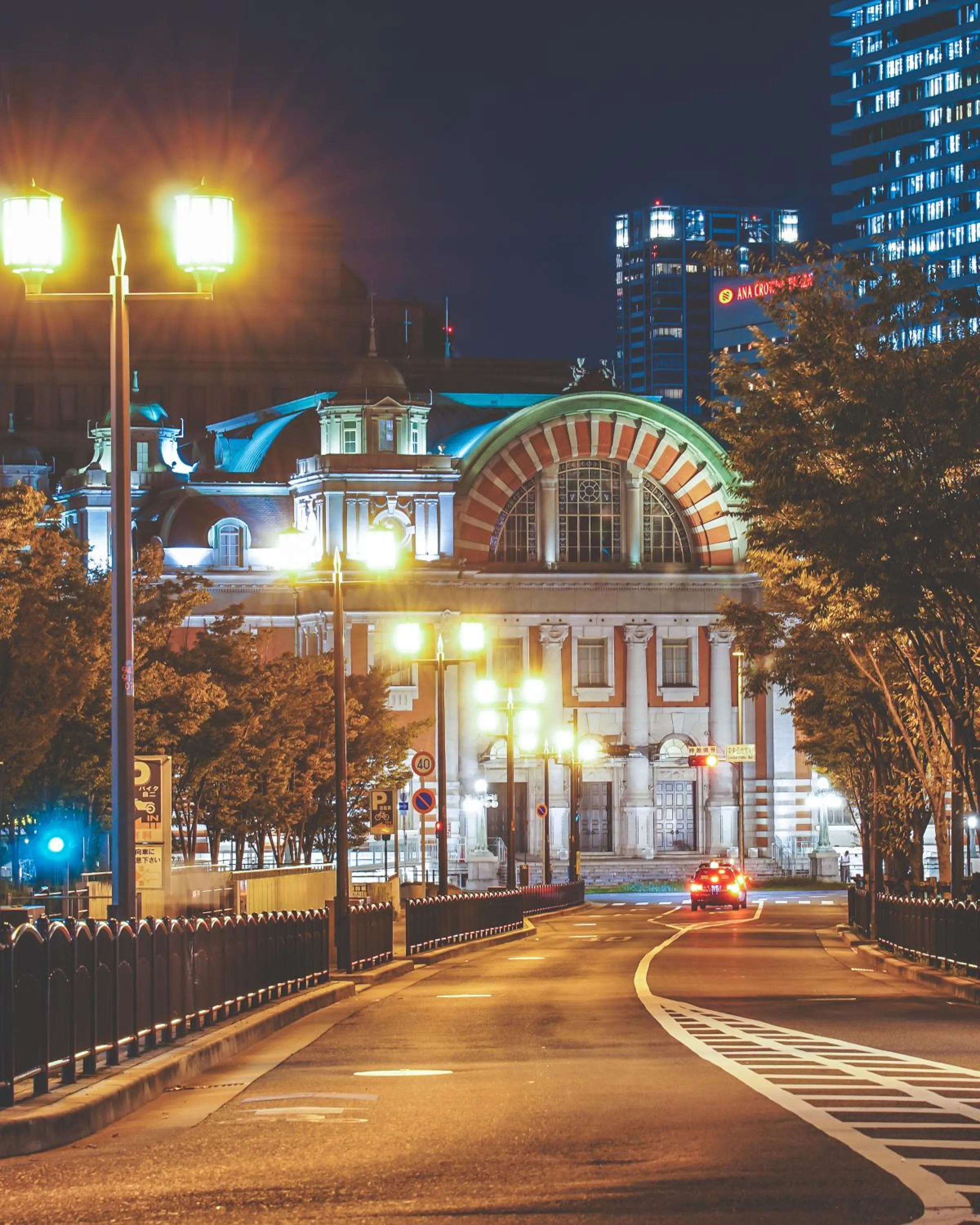 Location in The Royal Park Canvas - Osaka Kitahama