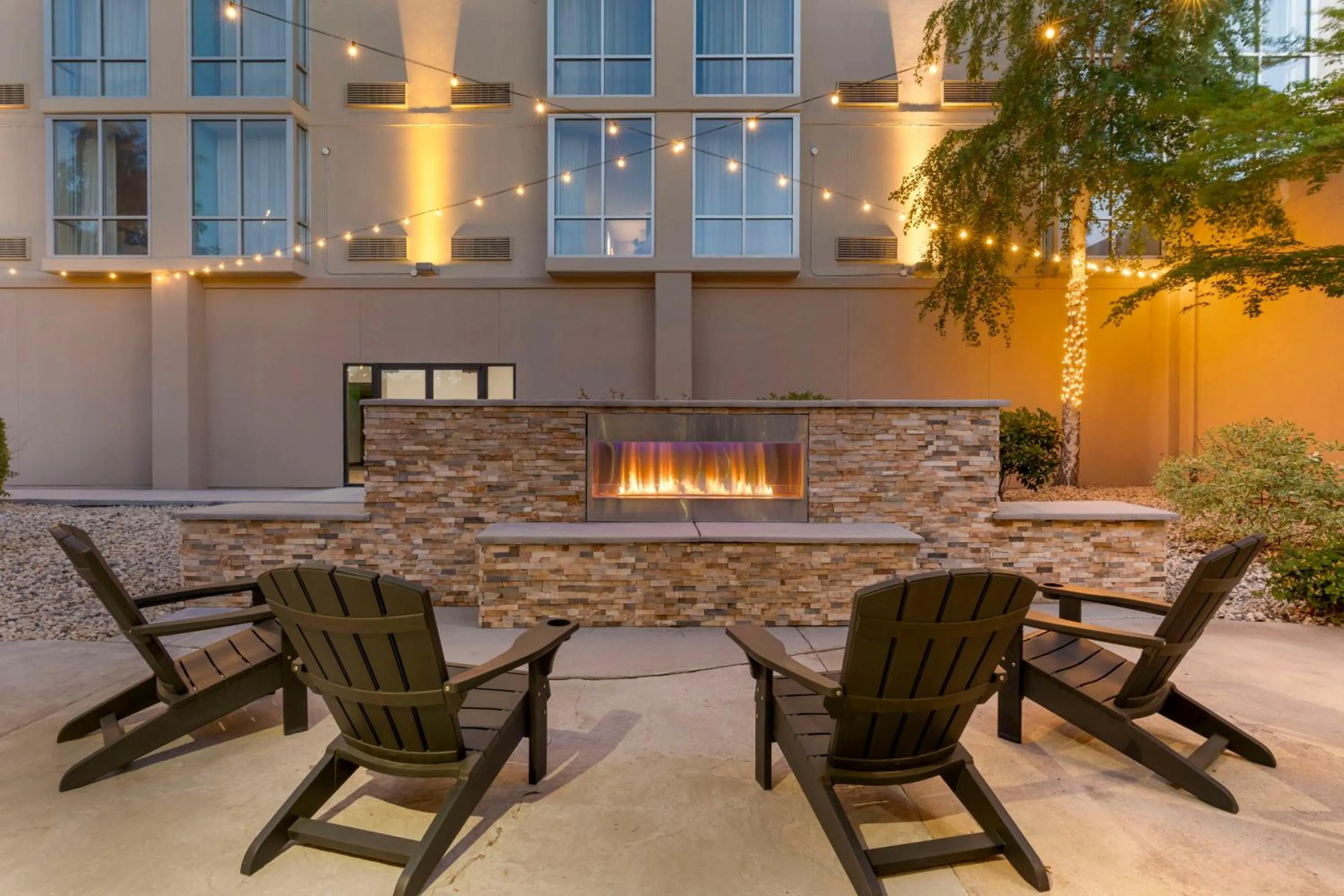 Property building in Best Western Plus Sparks-Reno Hotel