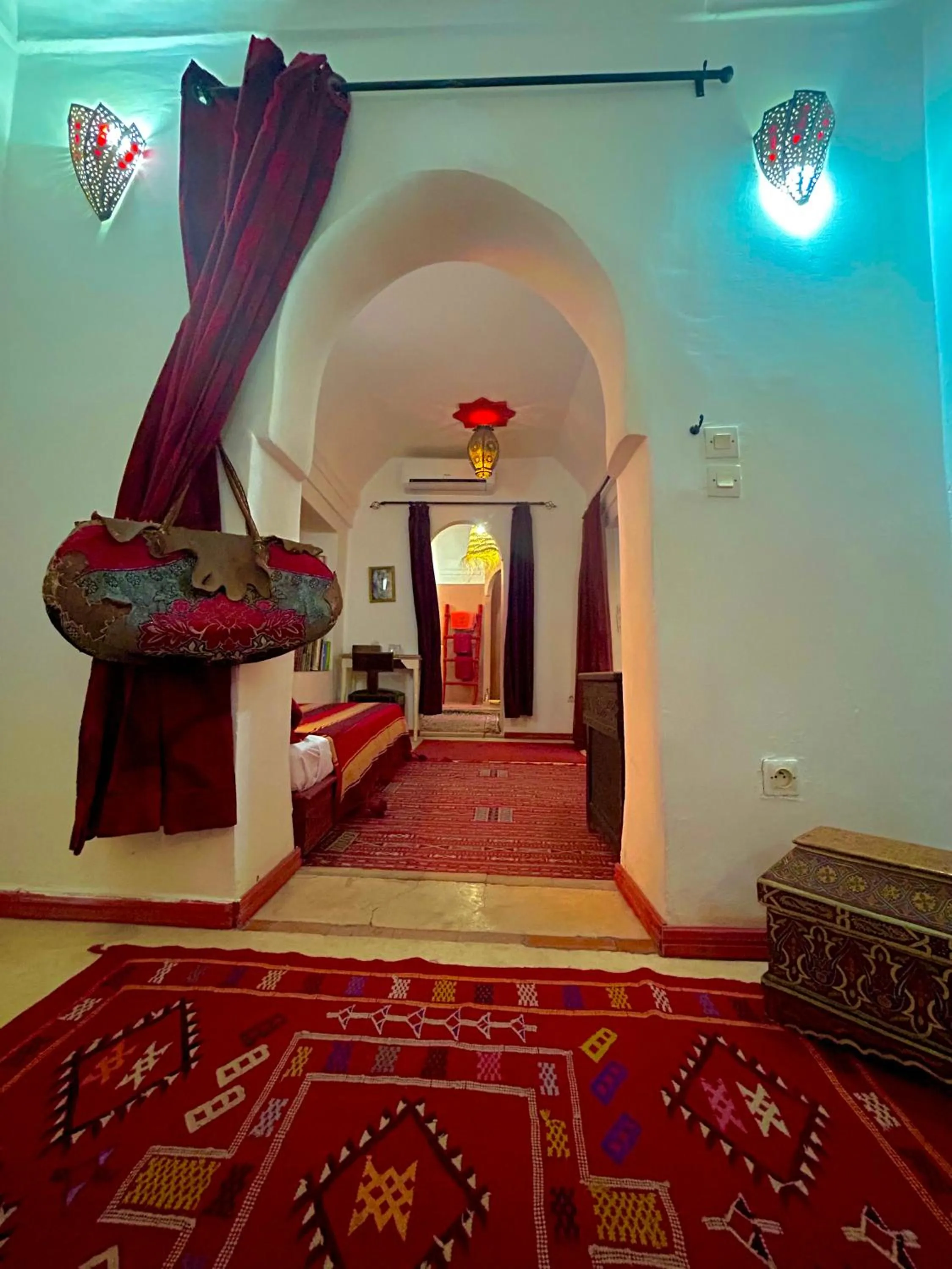 Bedroom, Bed in Riad Alamine
