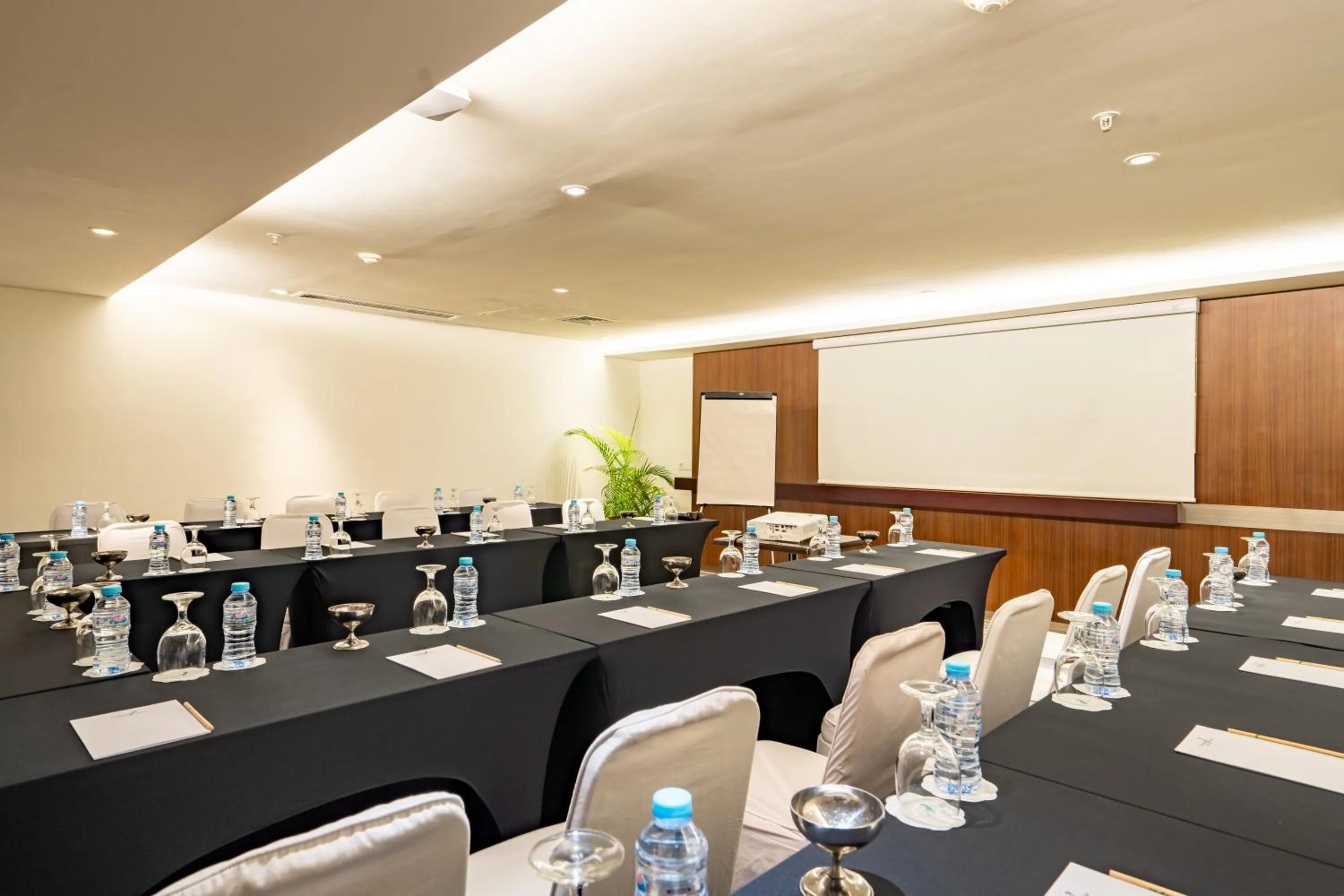 Meeting/conference room in Bintang Kuta Hotel