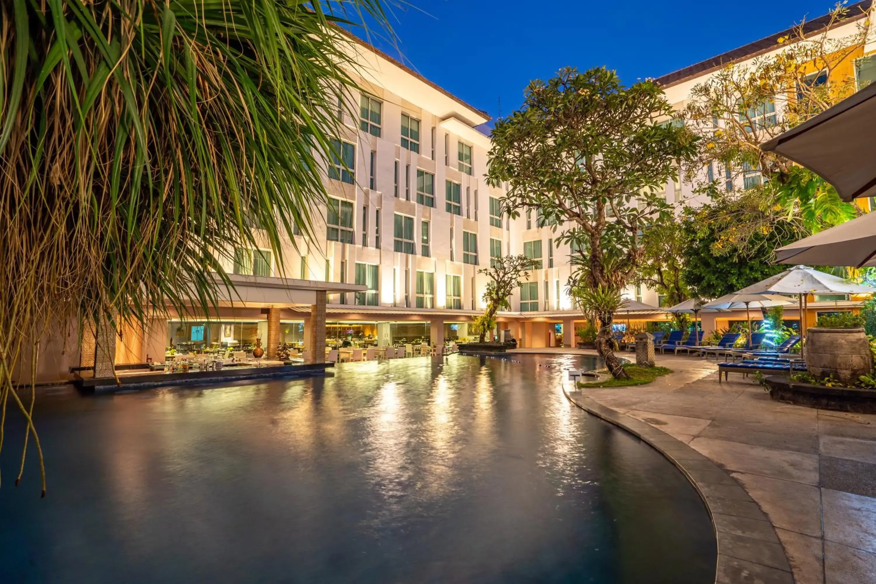 Swimming pool in Bintang Kuta Hotel Swimming pool in Bintang Kuta Hotel