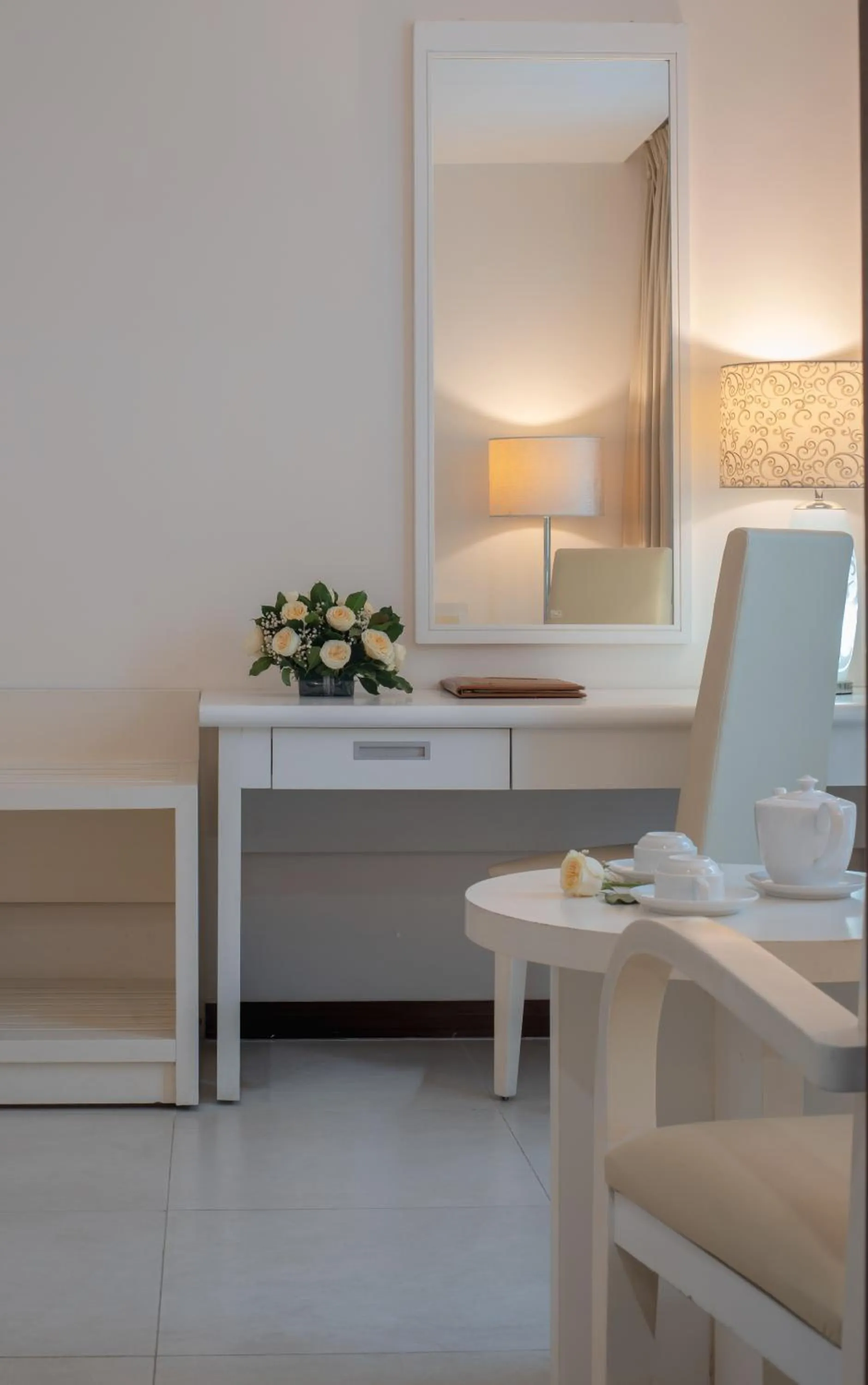 Seating area in Nhi Phi Hotel