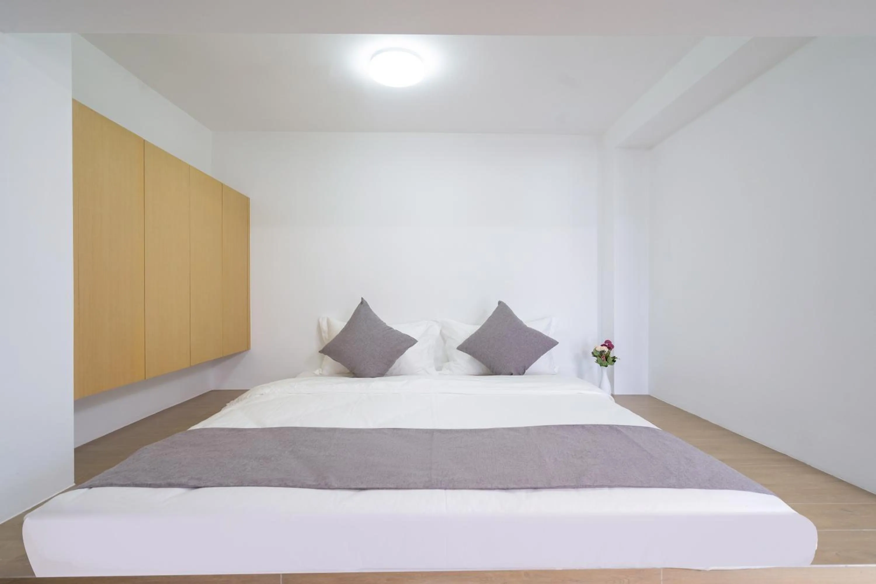 Bedroom, Bed in Neal Yat Seaview Apartment Haitang Bay Sanya