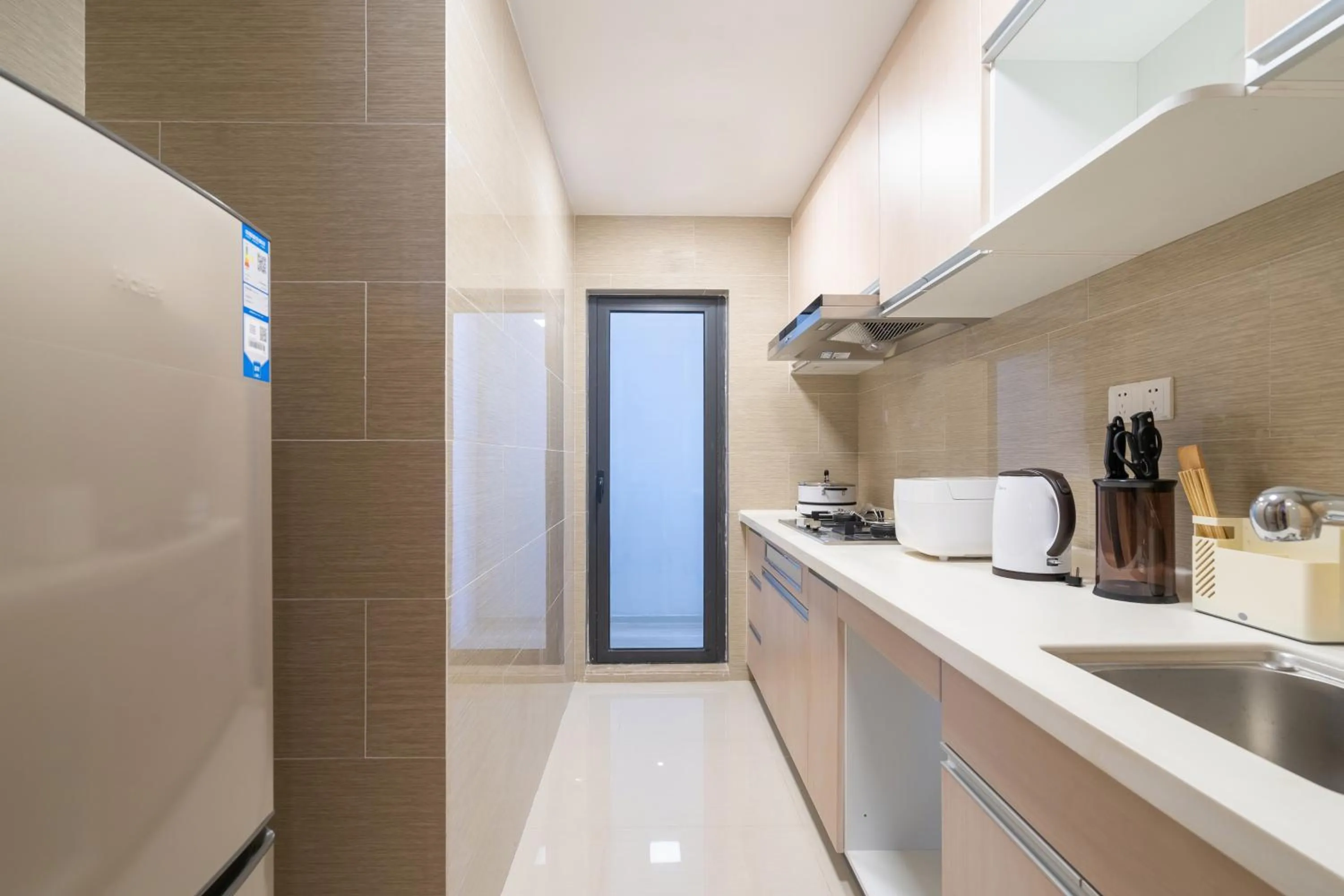 Kitchen or kitchenette in Neal Yat Seaview Apartment Haitang Bay Sanya