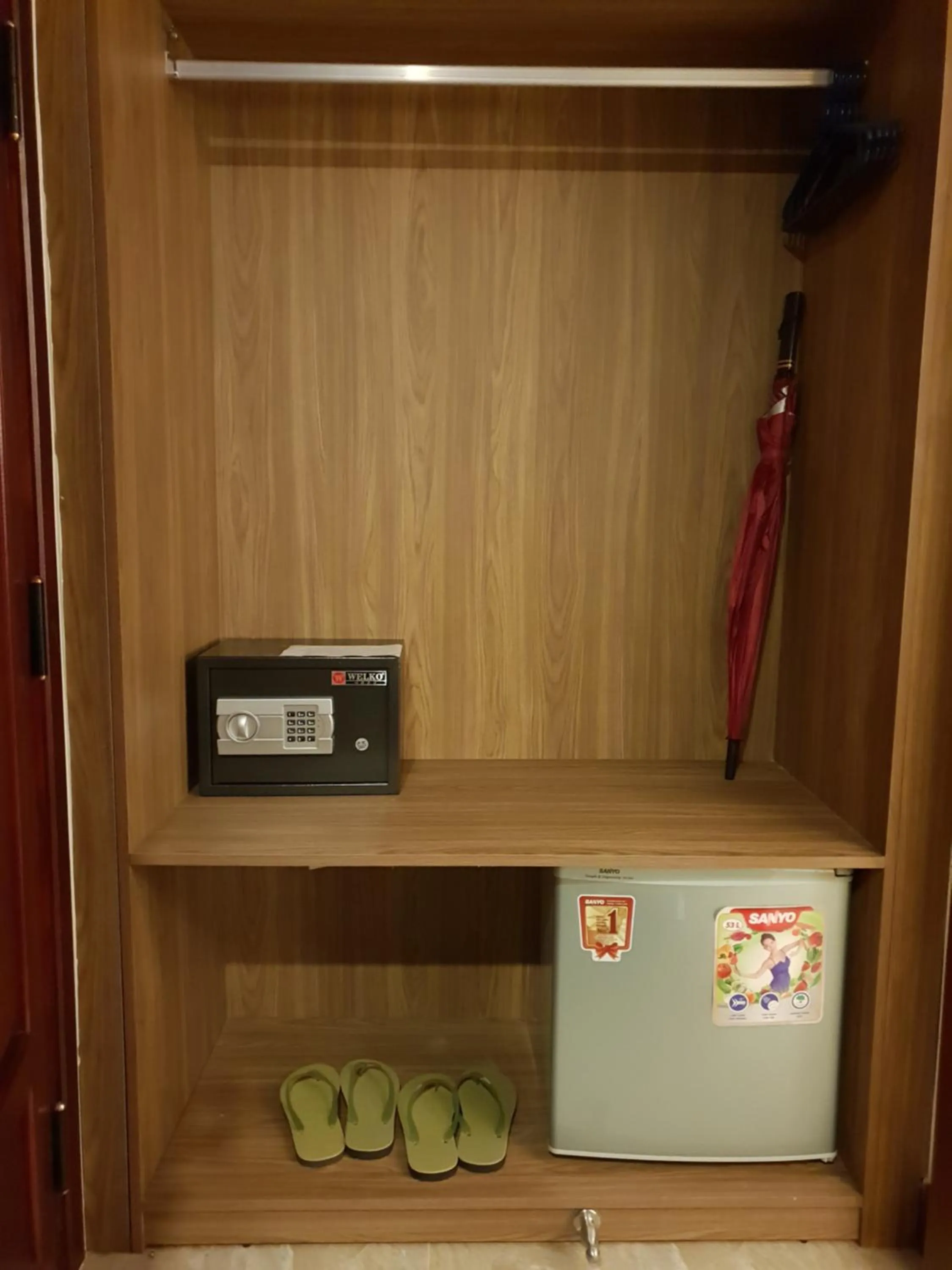 wardrobe in Southern Hotel Hoi An