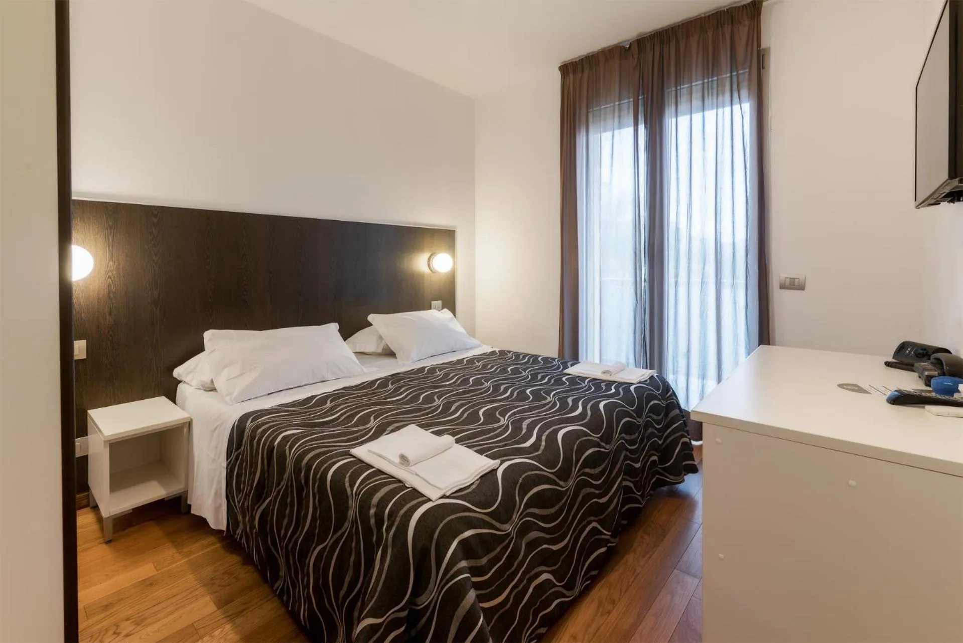 Photo of the whole room, Bed in Daglingegneri