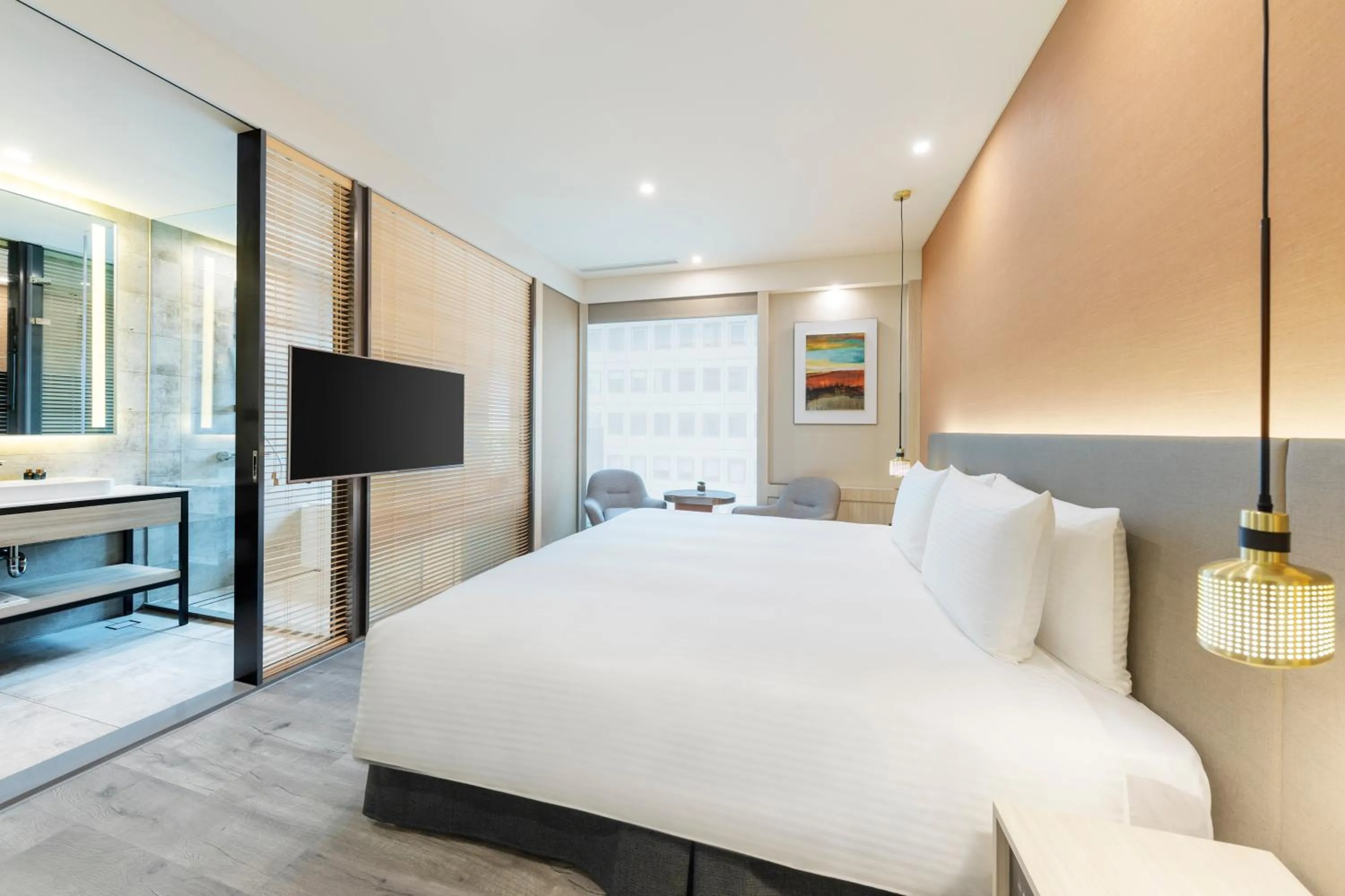 Photo of the whole room, Bed in Parkview Taipei